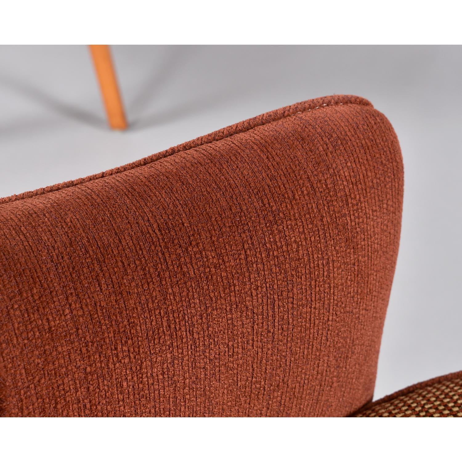 Ensemble restauré de (8) fauteuils de direction Saarinen for Knoll avec pieds en bois en vente 4