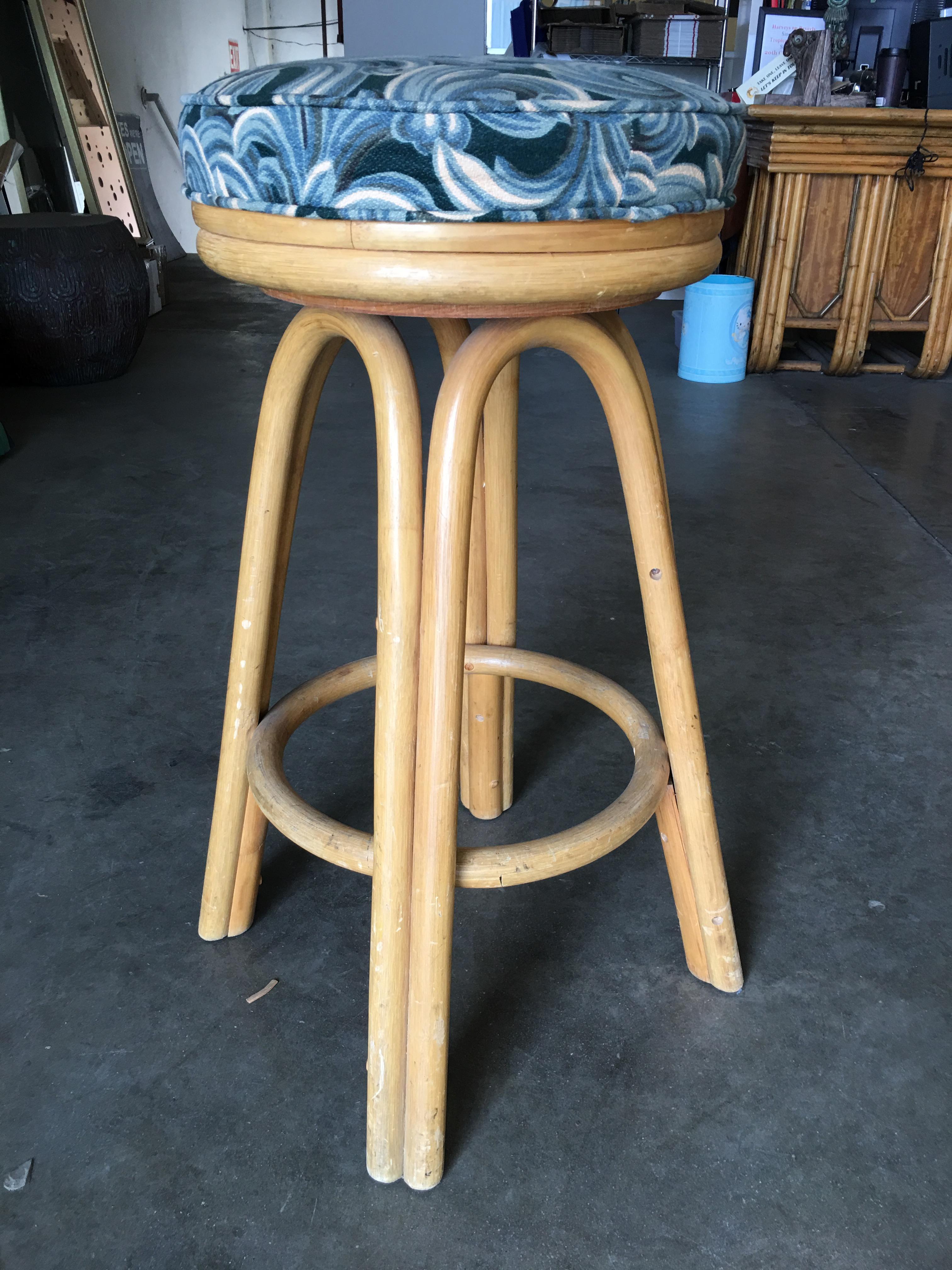 Mid-Century Modern Restored Single Stand Arched Rattan Bar Stool For Sale