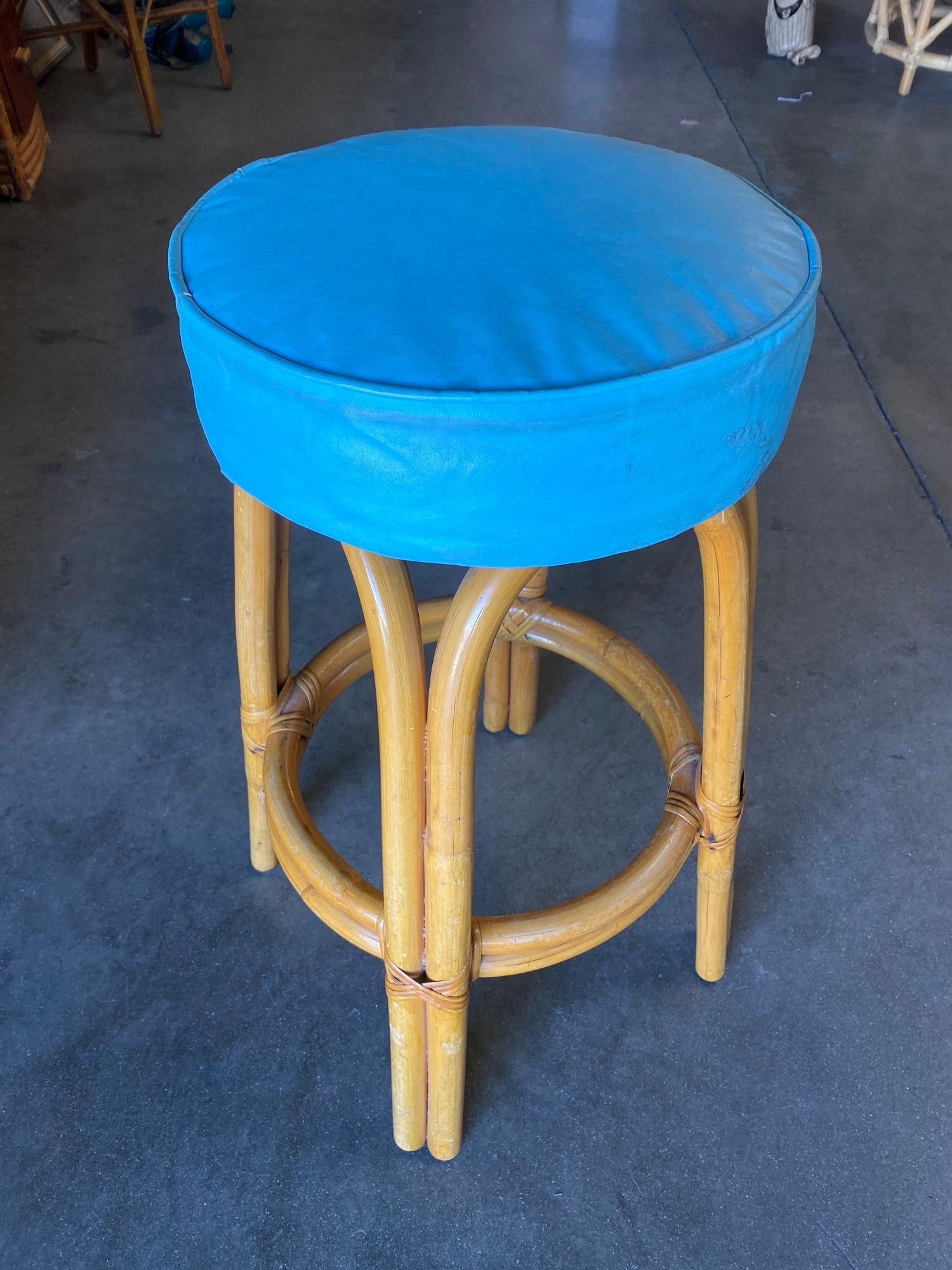 rattan vanity and stool set