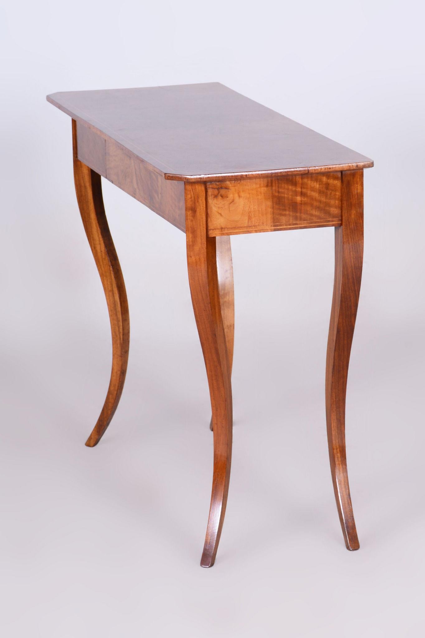 Restored Small Biedermeier Side Table, Walnut, Spruce, Maple, Austria, 1820s 7