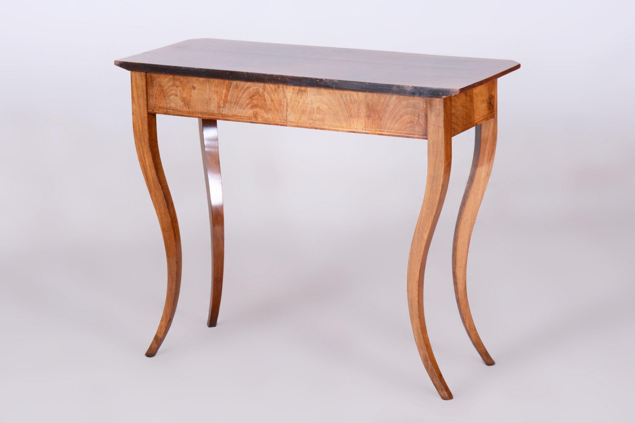 Restored Small Biedermeier Side Table, Walnut, Spruce, Maple, Austria, 1820s 8