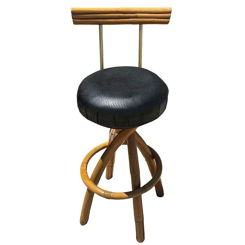 Mid-Century moderno Sgabello in rattan e ottone con gambe a spirale restaurate e sedili girevoli, set di sei persone in vendita