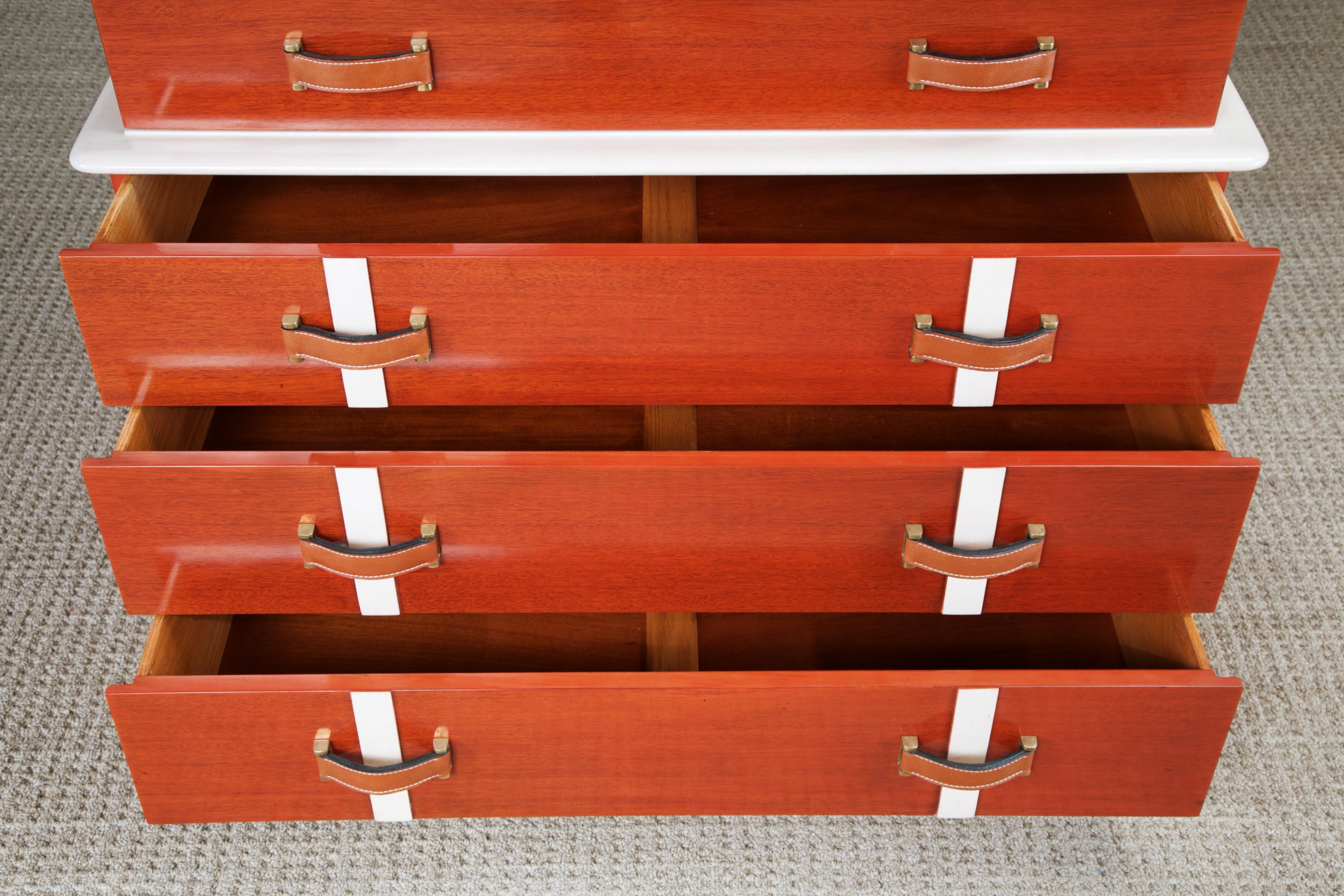 Comò Highboy 'Station Wagon' restaurato di Paul Frankl, 1945 circa, tripla firma in vendita 4