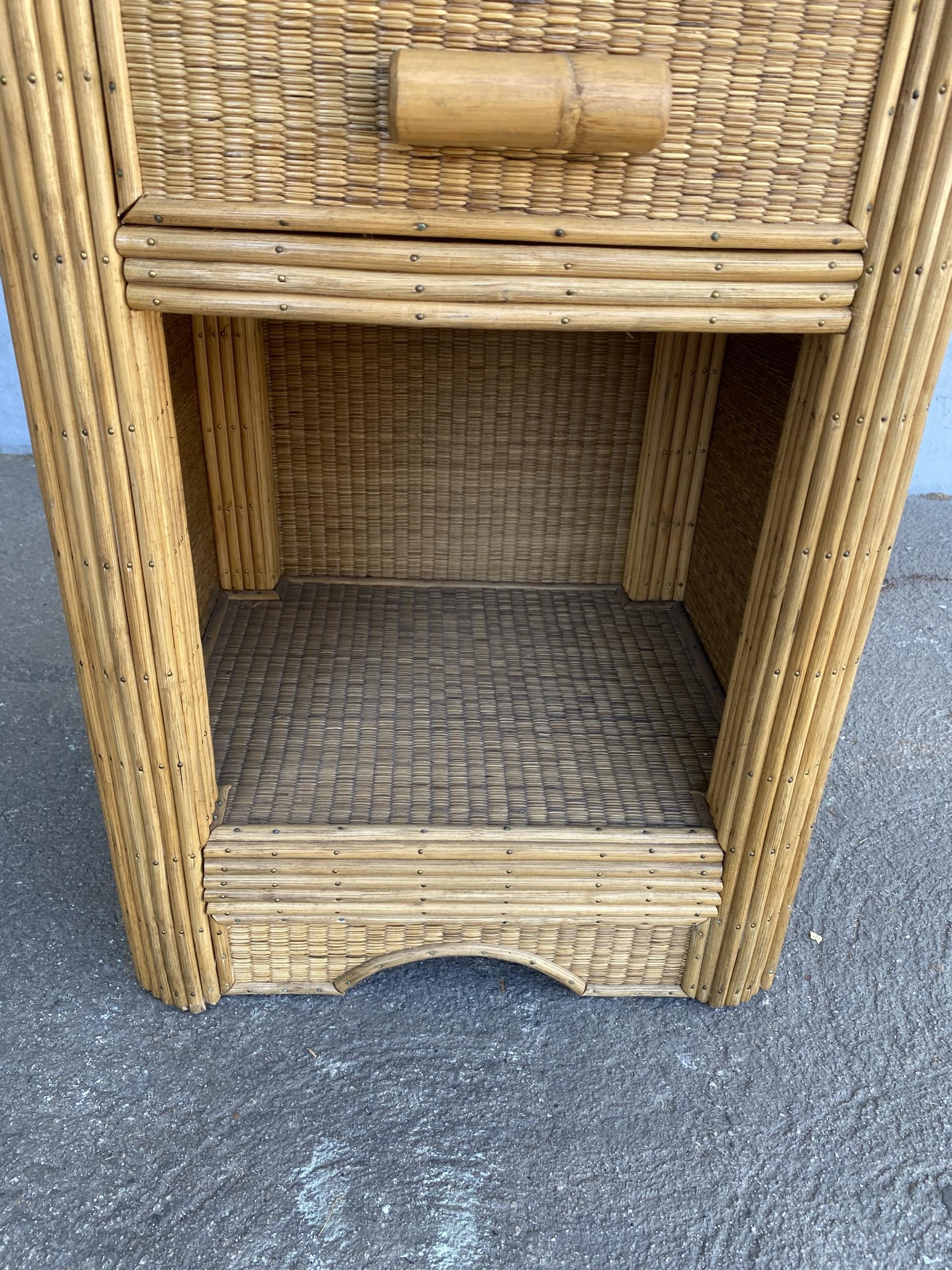 Restored Streamline Grass Mat Stick Rattan Bedside Table with In Excellent Condition In Van Nuys, CA