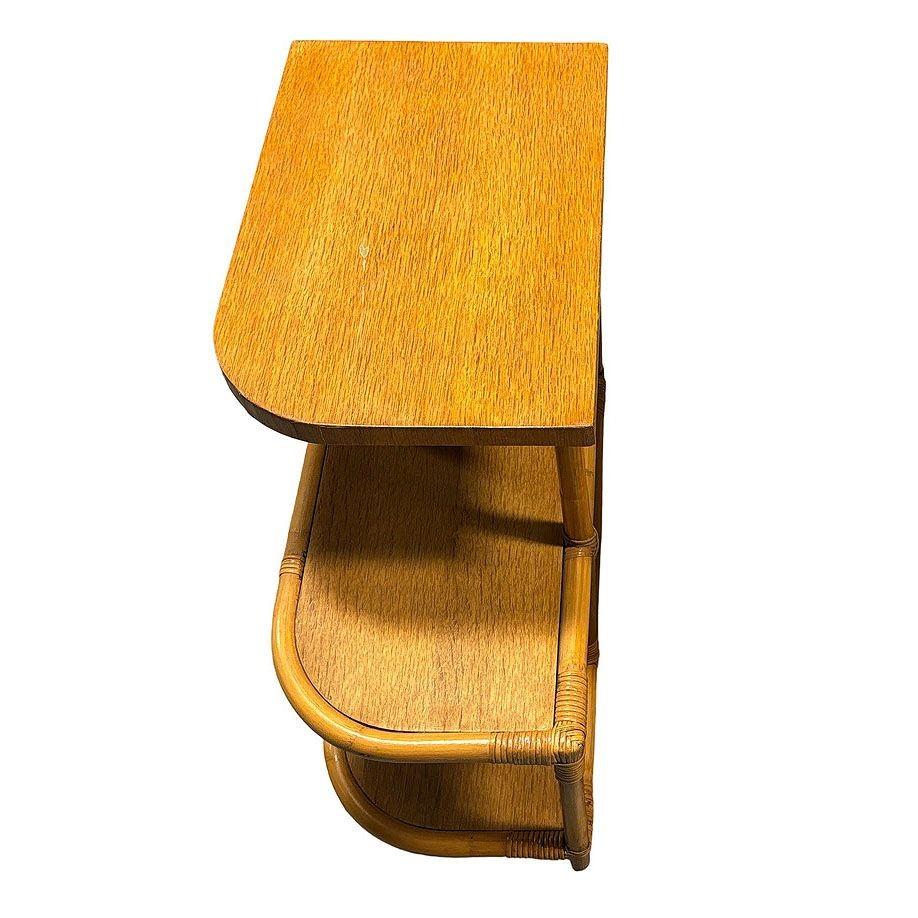 Restaurierter Streamline-Beistelltisch aus Rattan und Mahagoni, 3-stöckiger „Trio“-Beistelltisch, Paar im Angebot 2