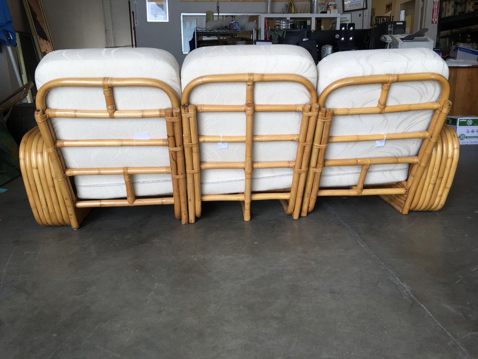 Restauriertes sechssträngiges quadratisches Brezel-Sofa im Stil von Paul Frankl im Angebot 1