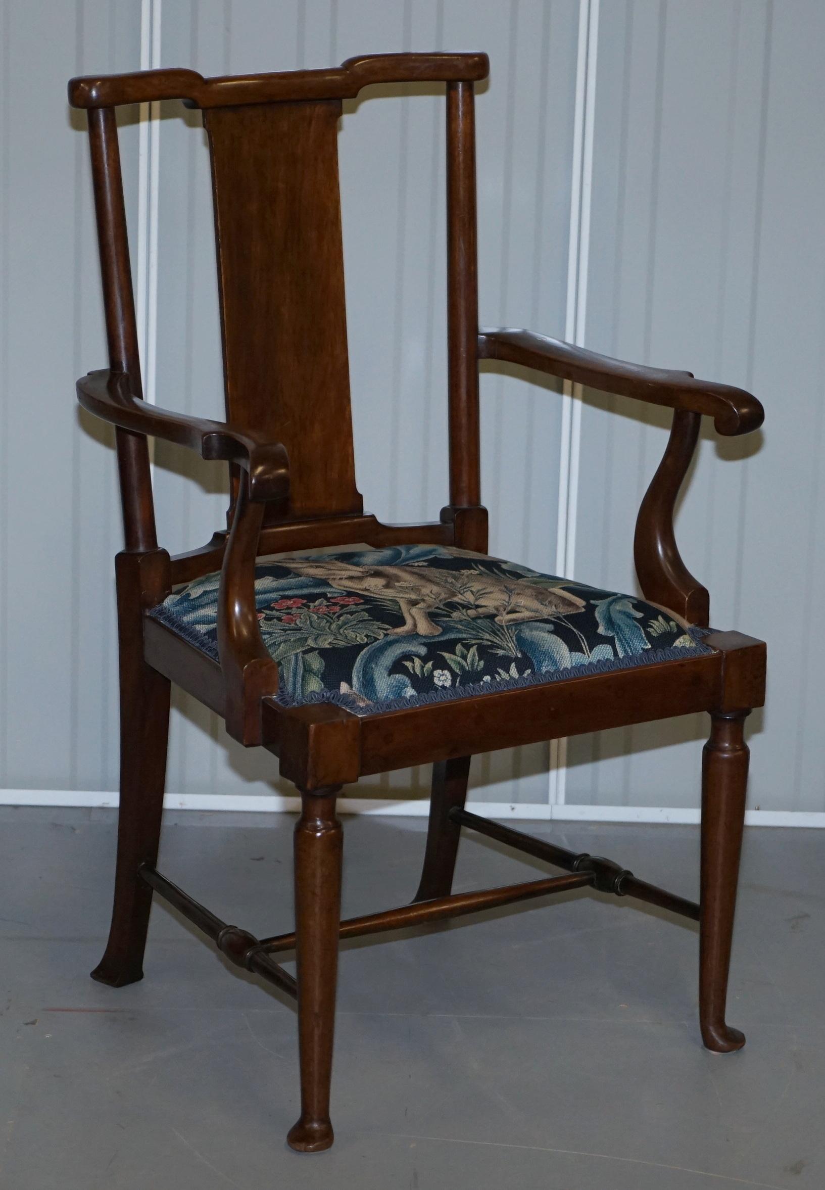 Restored Suite of William Morris Richard Norman Shaw Tabard Bench & Armchairs For Sale 3