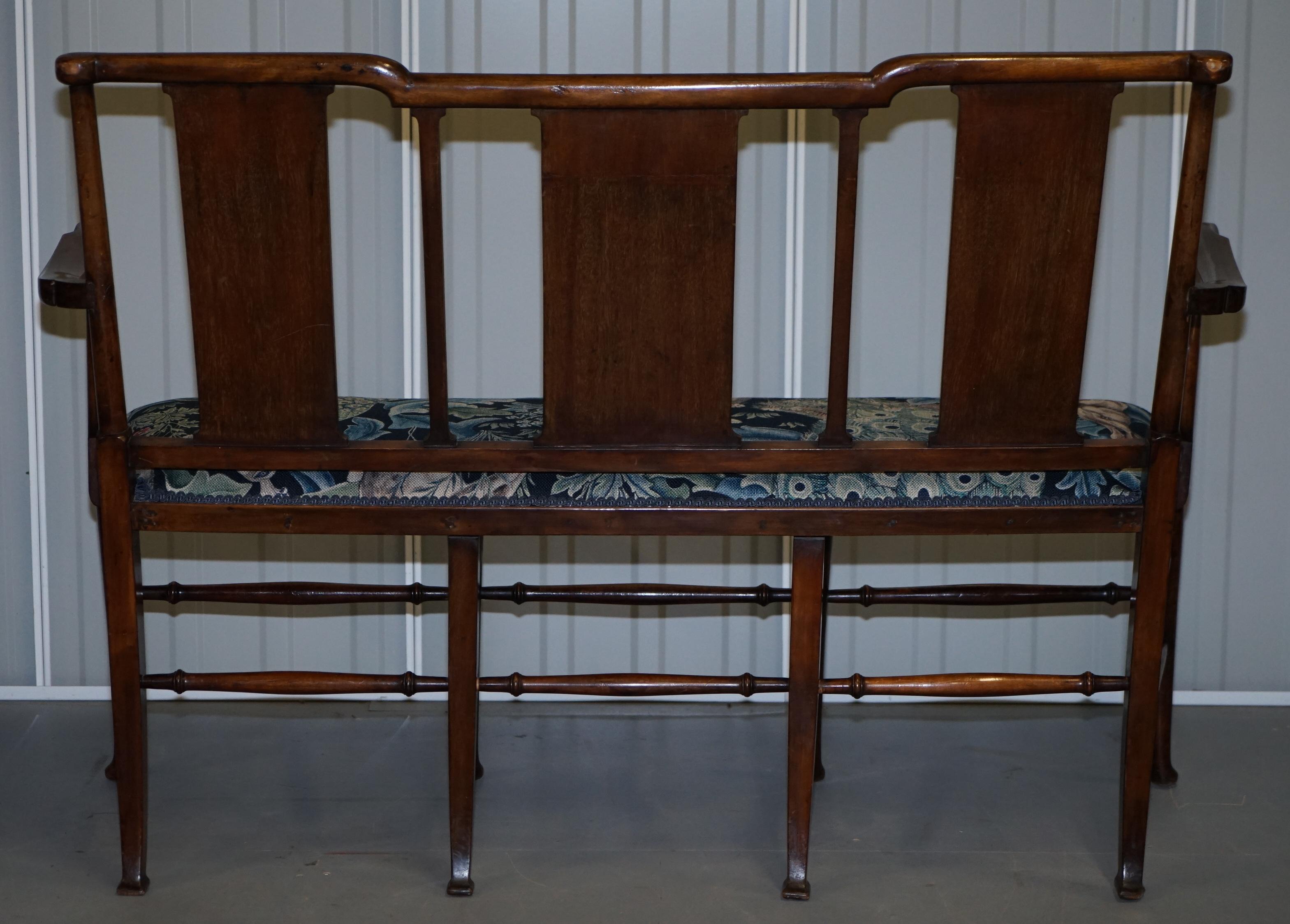 Restored Suite of William Morris Richard Norman Shaw Tabard Bench & Armchairs For Sale 12