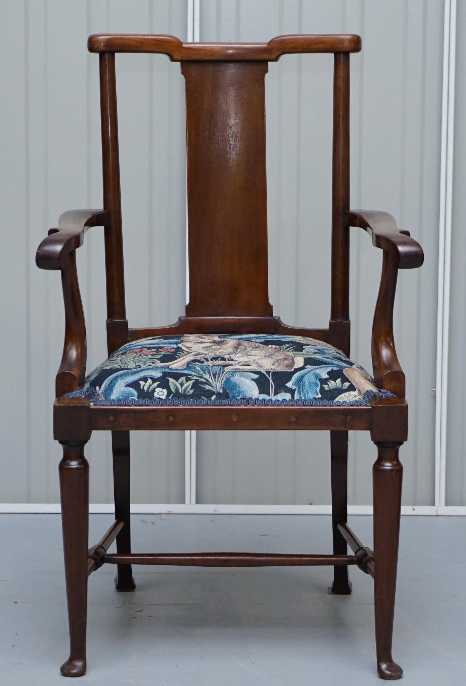 Victorian Restored Suite of William Morris Richard Norman Shaw Tabard Bench & Armchairs For Sale