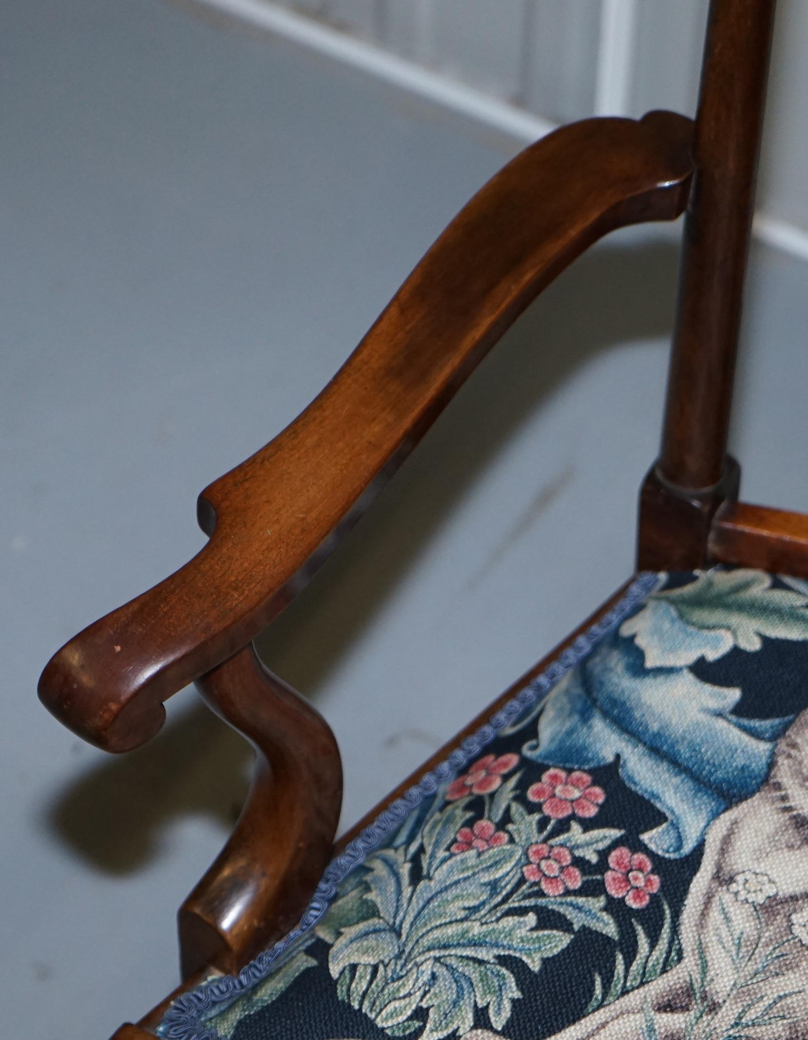 Hand-Crafted Restored Suite of William Morris Richard Norman Shaw Tabard Bench & Armchairs For Sale