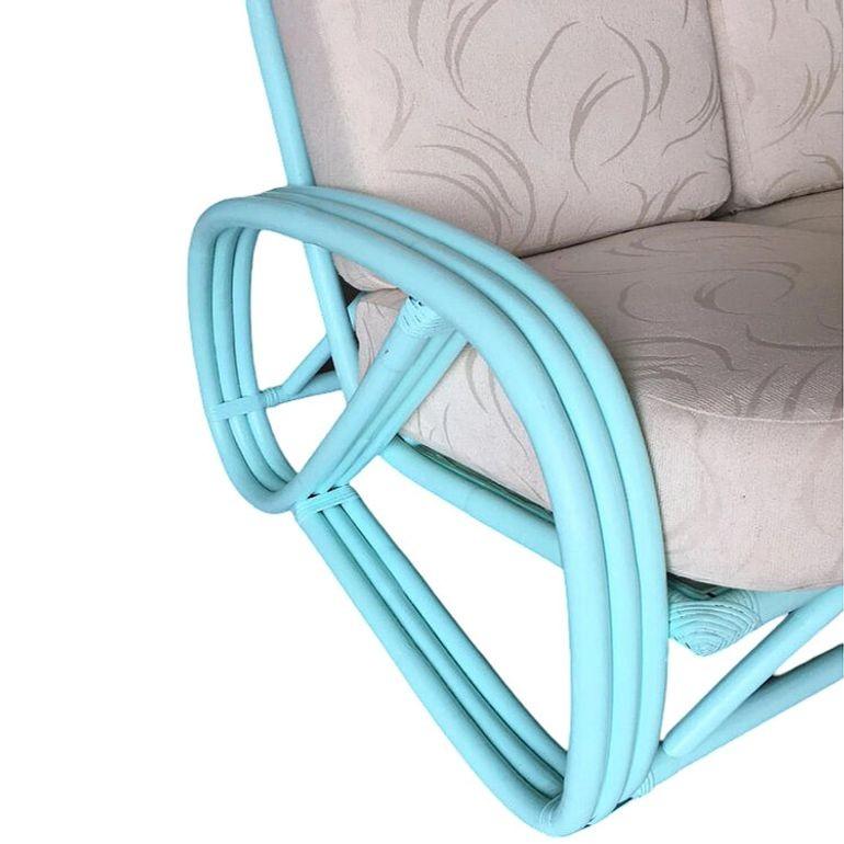 Sofá seccional de 4 plazas de ratán 3/4 Pretzel de mediados de siglo restaurado en color verde azulado en venta 1