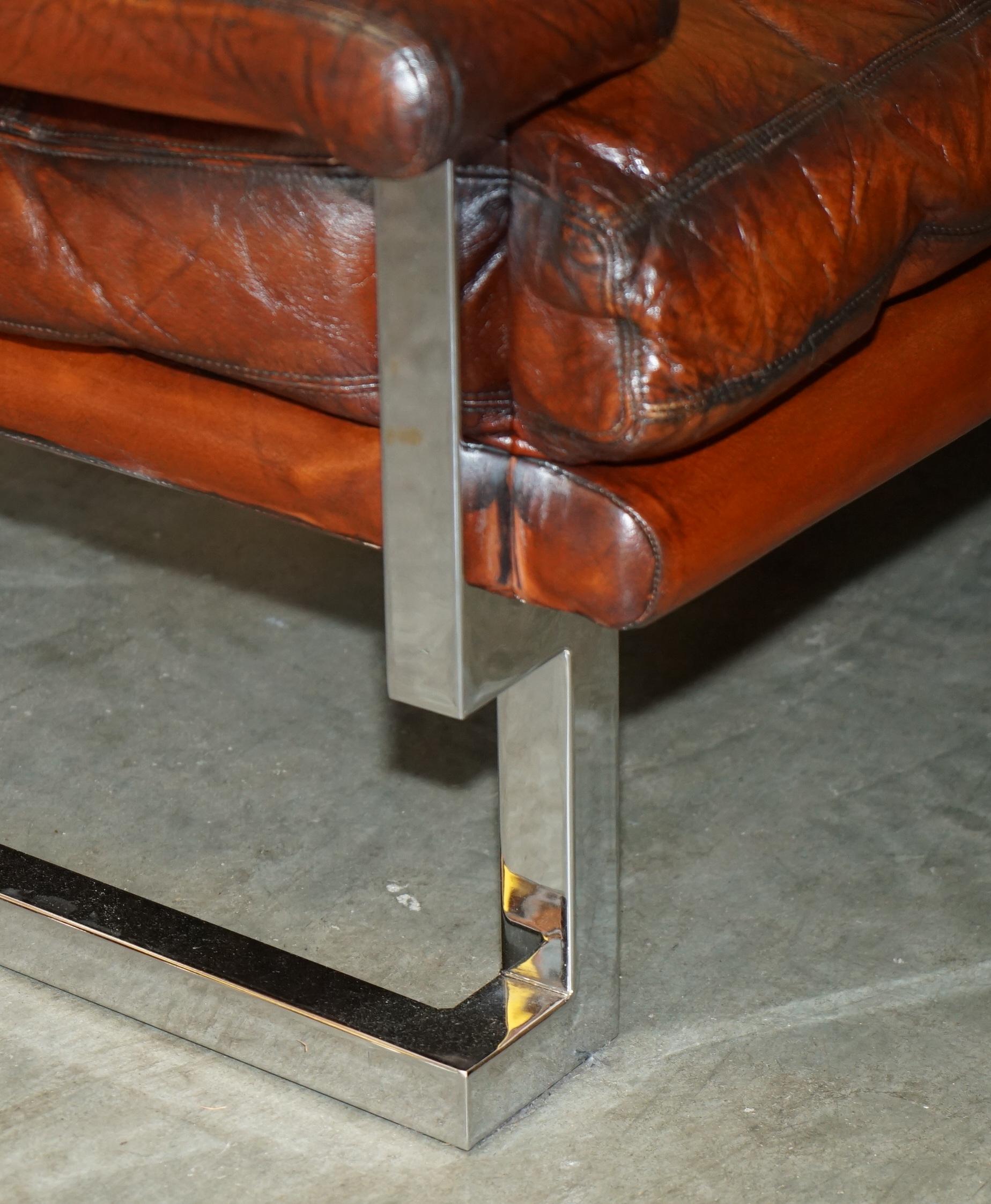 Leather RESTORED TIM BATES PIEFF MANDARIN LEATHER CHROME & HARDWOOD SOFA ARMCHAiR SUITE For Sale