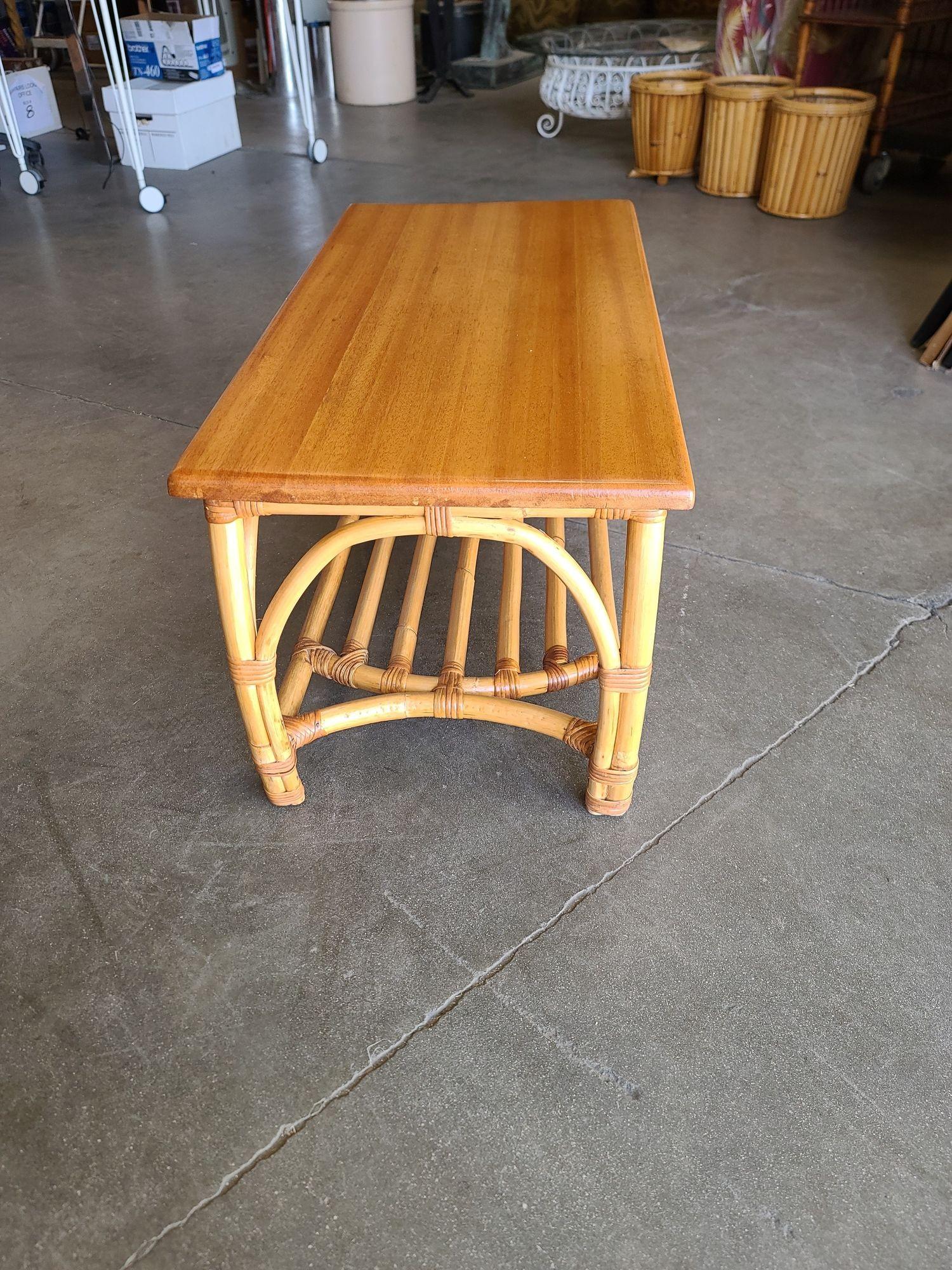 Restored Two-Tier Rattan Coffee Table with Mahogany Top & Pole Bottom In Excellent Condition For Sale In Van Nuys, CA