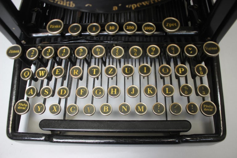 Restored Typewriter/ LC Smith 810, USA, 1915s For Sale at 1stDibs