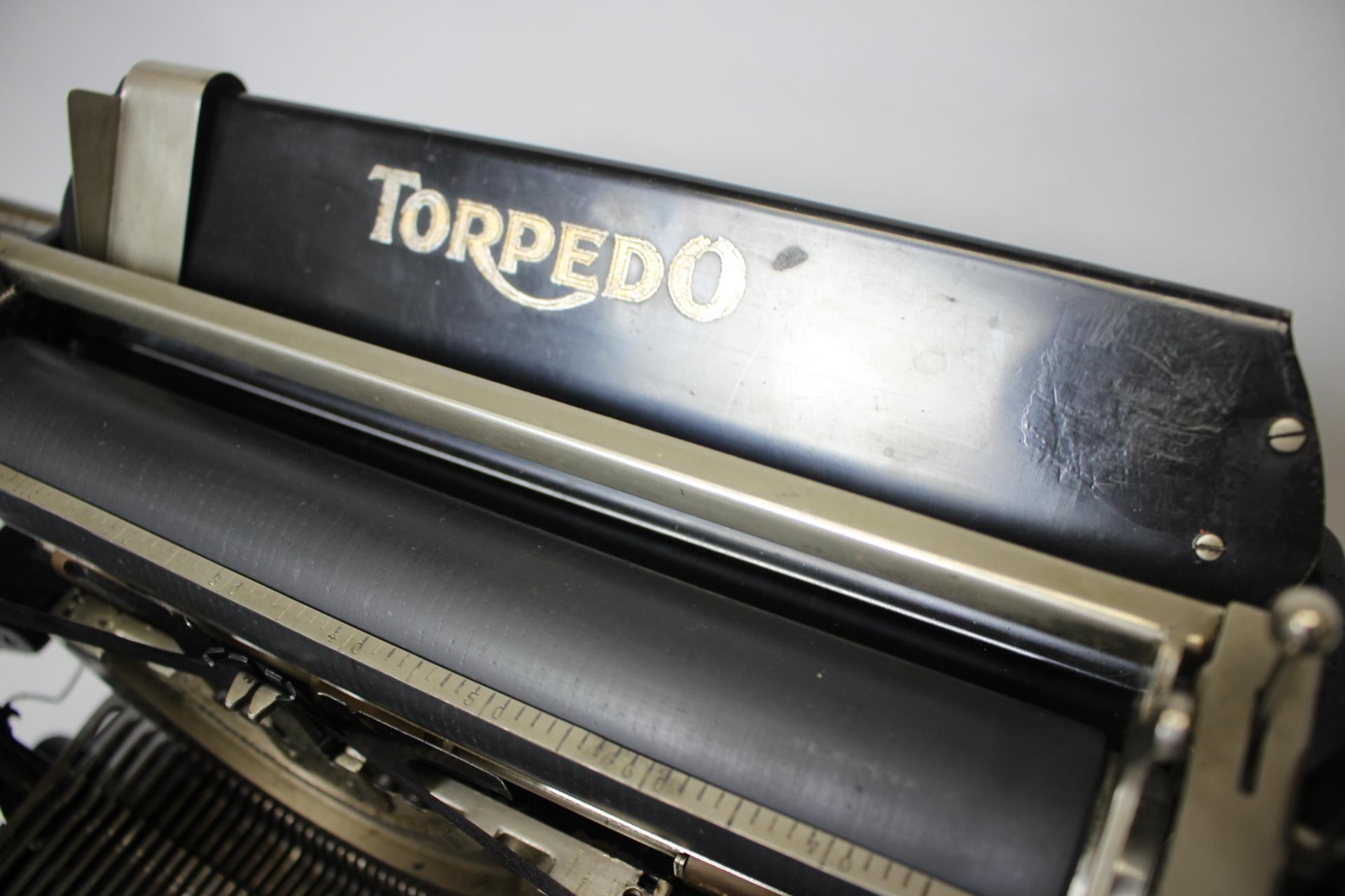 Restaurierte Schreibmaschine/ Torpedo, Deutschland 1905 (Metall) im Angebot