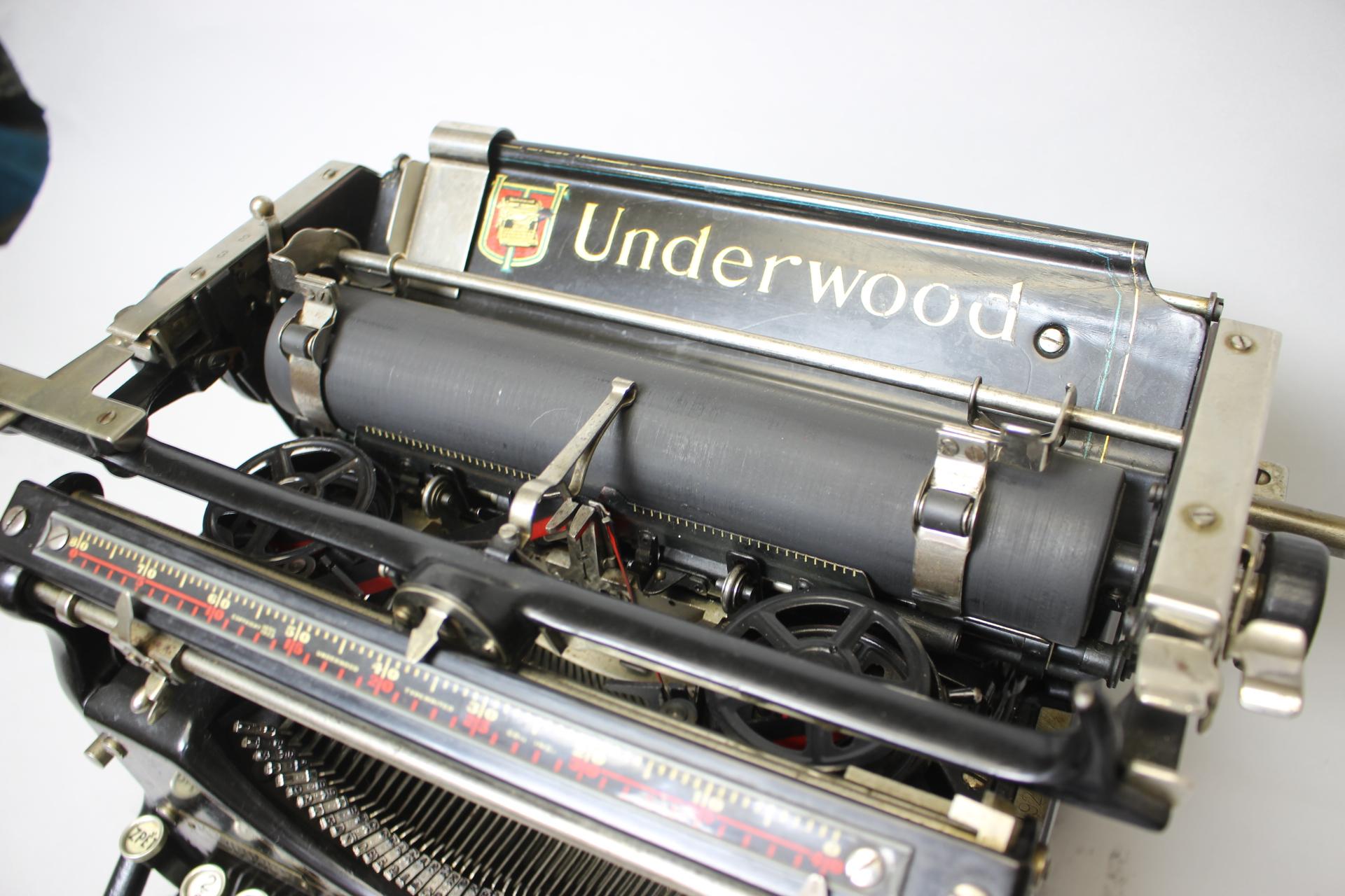 Restaurierte Schreibmaschine/ Underwood, USA, 1920er Jahre (Art déco) im Angebot