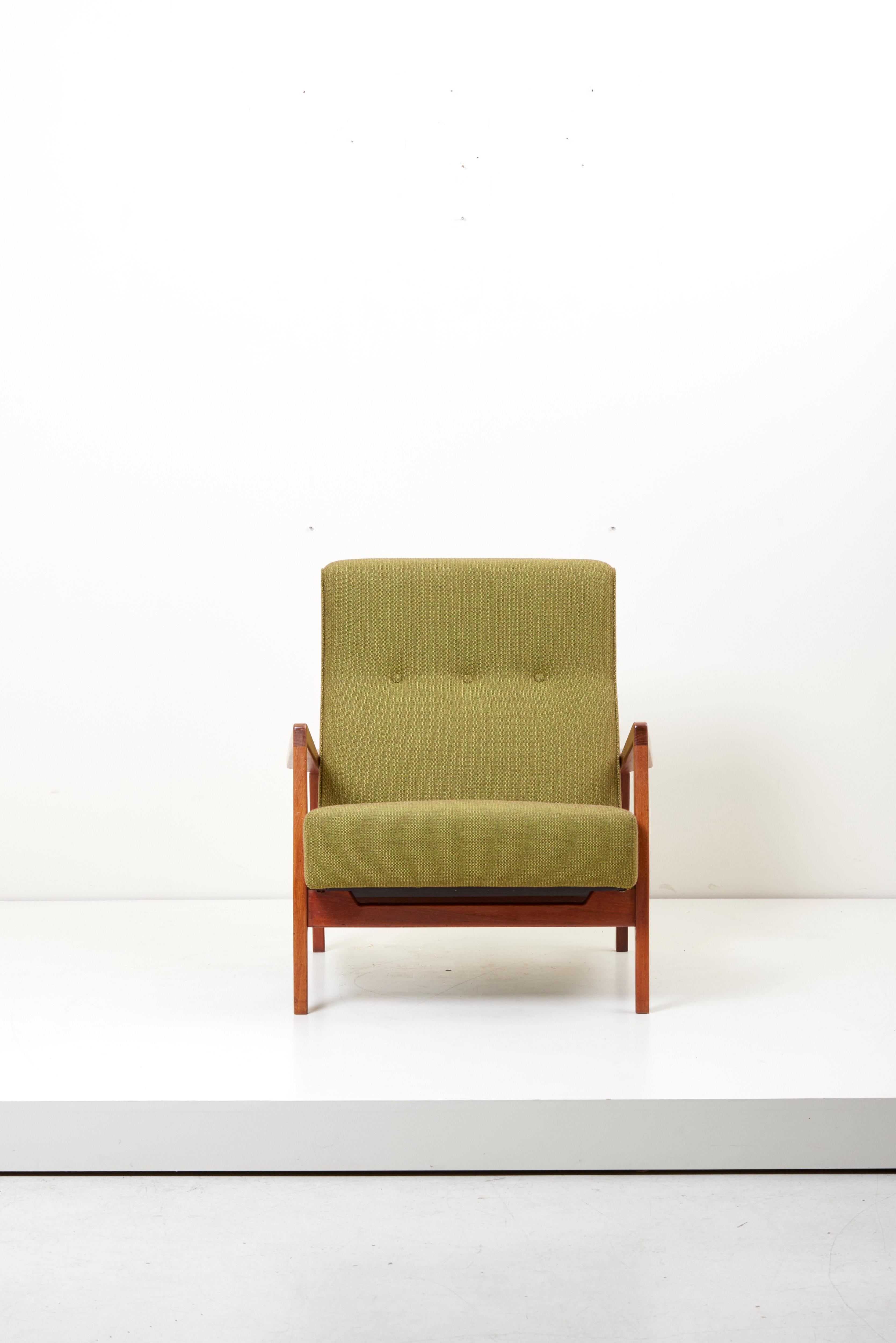 Rare high back lounge chair by Jens Risom.
Newly refinished and upholstered in original Risom fabric by Camira.