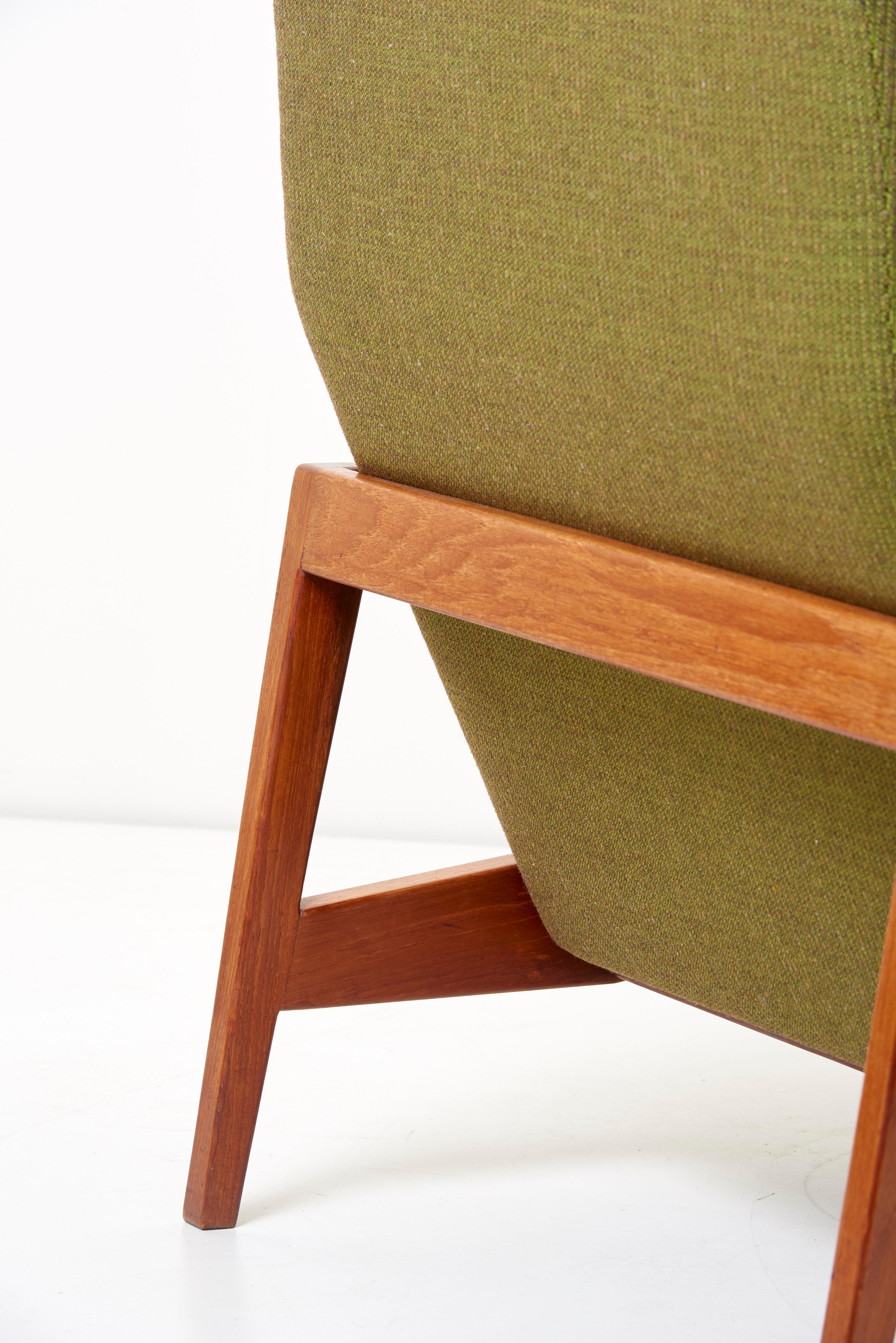 Restored U453 Lounge Chair by Jens Risom 1