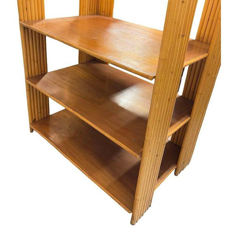 Restored Vertically Stacked Rattan 4-tier Rattan & Mahogany Etager Display Shelf In Excellent Condition For Sale In Van Nuys, CA
