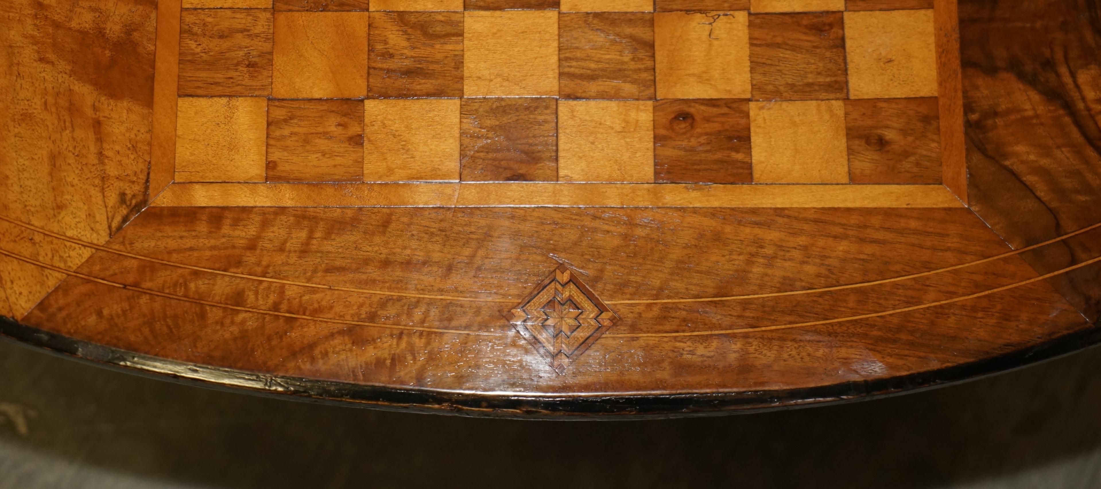 Hardwood RESTORED ViCTORIAN 1880 WALNUT & HARDWOOD MARQUETRY INLAID CHESS GAMES TABLE