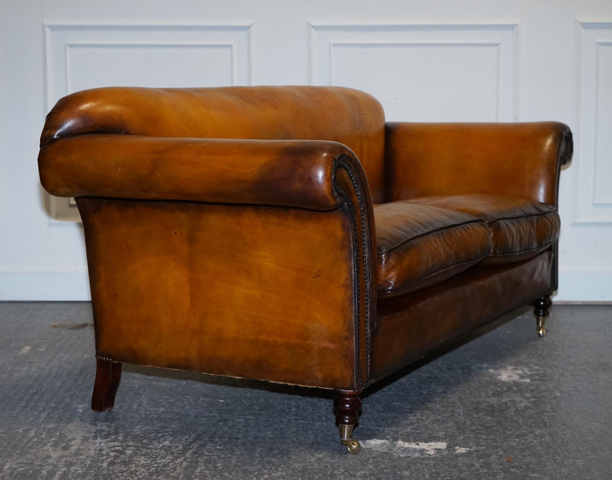 RESTORED VICTORIAN HAND DYED TAN BROWN LEATHER SOFA CHESTERFiELD STUDS For Sale 5