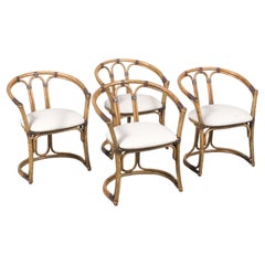 Ensemble de quatre chaises baril vintage en bambou avec tissu belge ivoire
