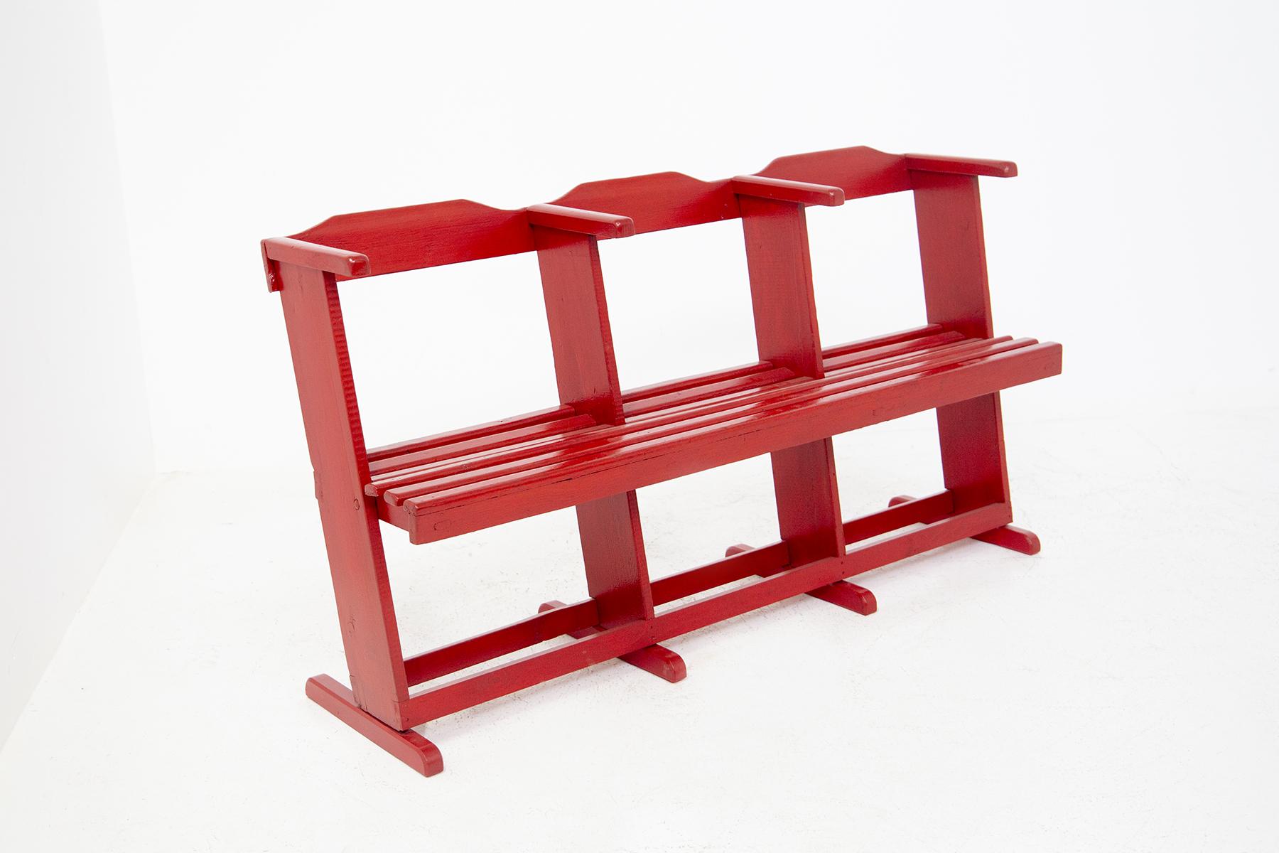 Restored Vintage Bench in Red Lacquered Wood For Sale 3