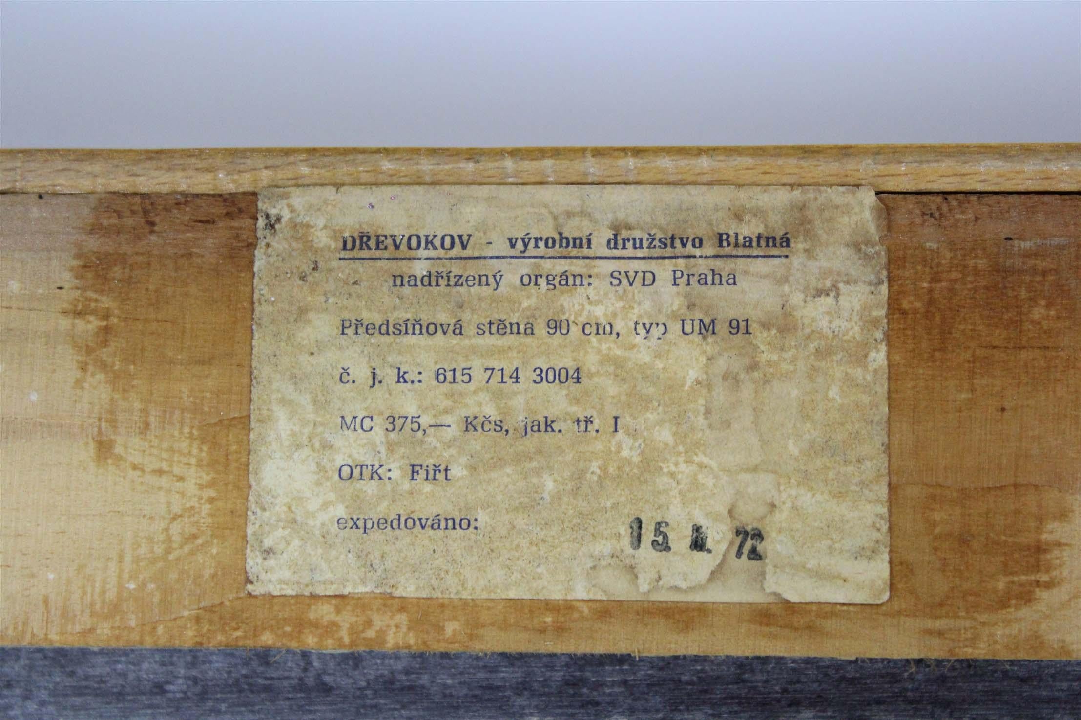 Porte-manteaux géométriques bleu et gris restauré de Drevokov Blatna, 1972 en vente 13