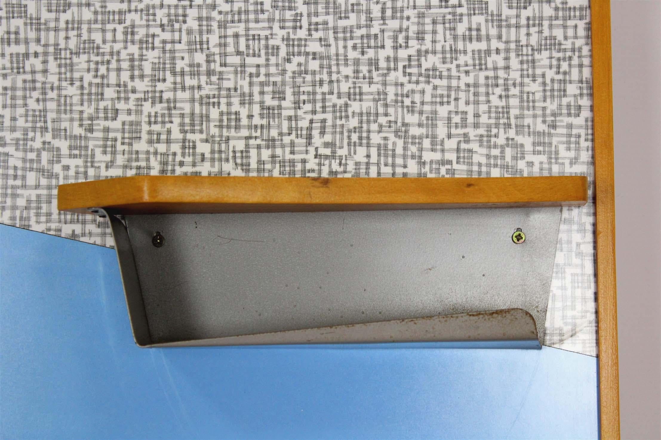 Porte-manteaux géométriques bleu et gris restauré de Drevokov Blatna, 1972 en vente 3