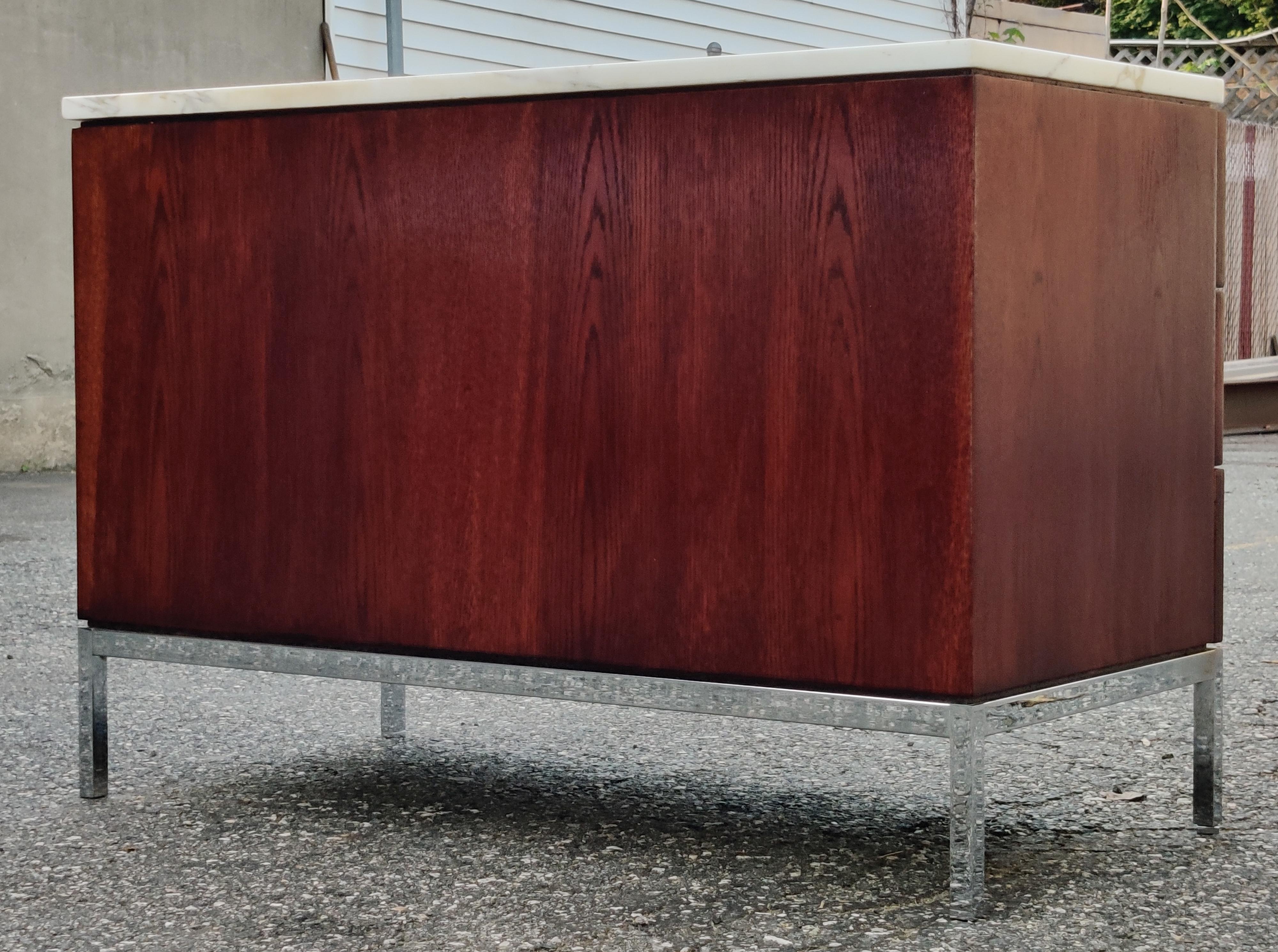 Restored Vintage Carrara Marble and Rosewood Florence Knoll Credenza For Sale 6