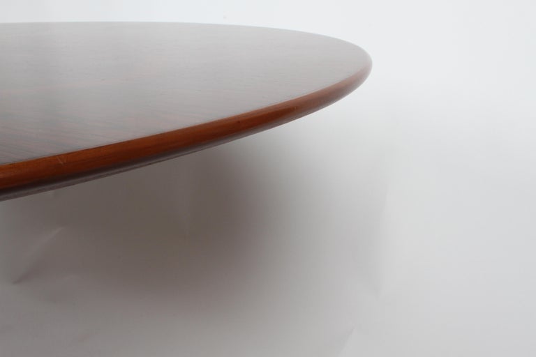 Restored Vintage Florence Knoll Oval Top Rosewood Dining or Conference Table For Sale 4