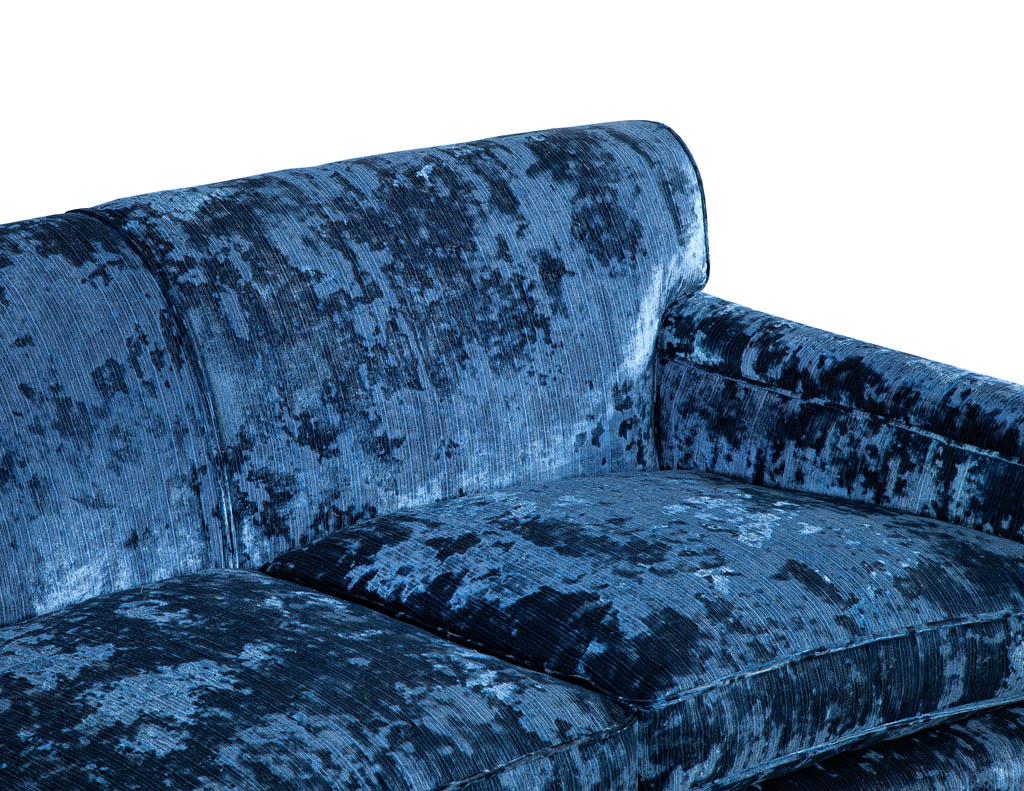 Restored Vintage Mid-Century Modern Blue Velvet Curved Sofa In Excellent Condition For Sale In North York, ON