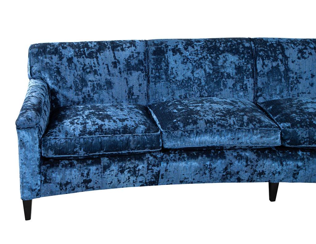 Restored Vintage Mid-Century Modern Blue Velvet Curved Sofa In Excellent Condition For Sale In North York, ON