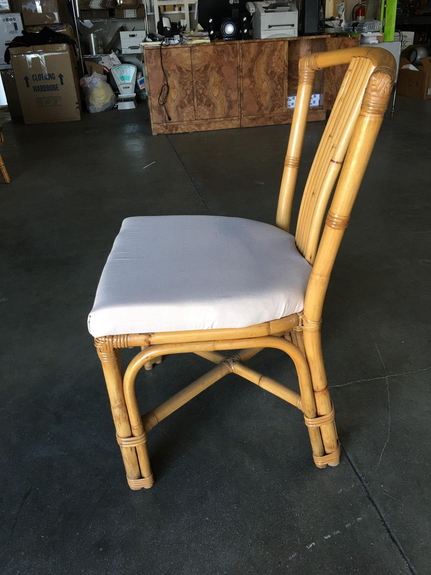 Restaurierter Rattan-Beistellstuhl im Vintage-Stil mit 6strängiger Rückenlehne im Angebot 3