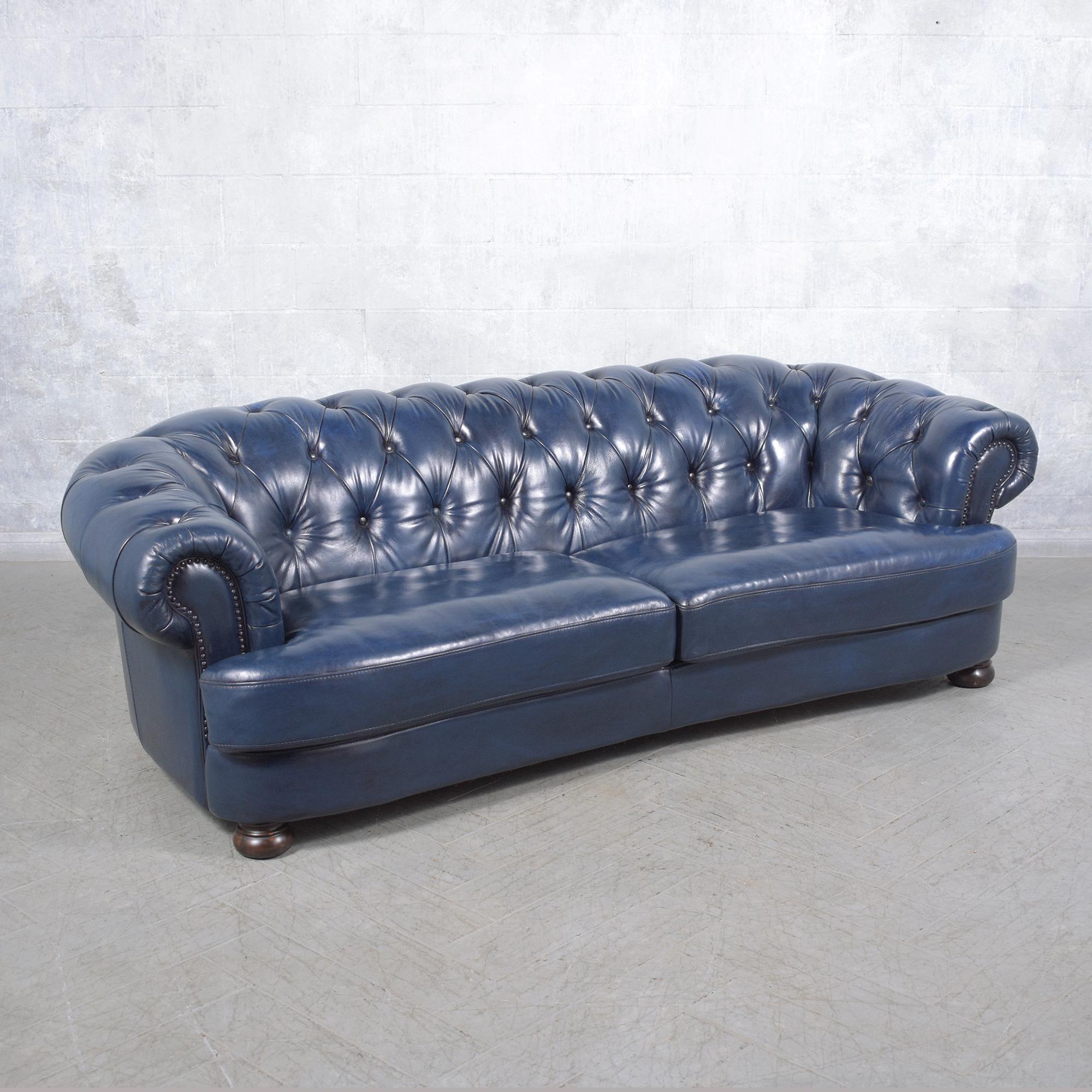 Restored Vitnage 1980s Navy Blue Chesterfield Leather Sofa For Sale 2