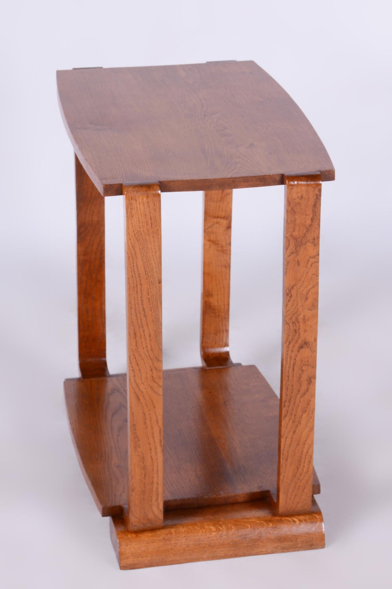 Restored Walnut Art Deco Side Table Made in 1930s, France, Revived Polish For Sale 4