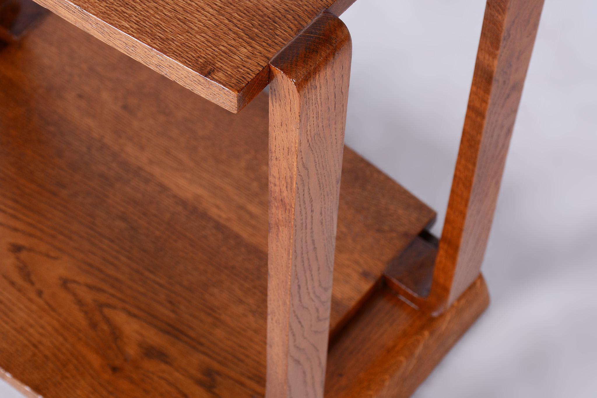 Restored Walnut Art Deco Side Table Made in 1930s, France, Revived Polish For Sale 1