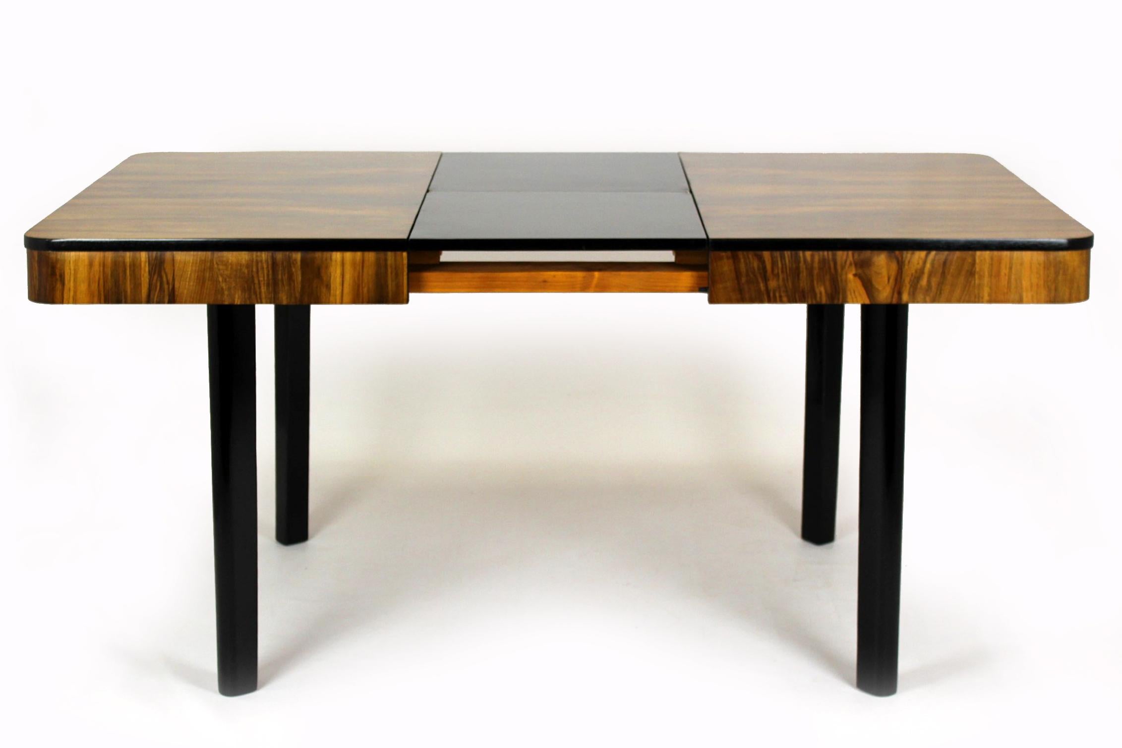 20th Century Restored Walnut Folding Dining Table by Jindřich Halabala for Drevotvar, 1940s For Sale