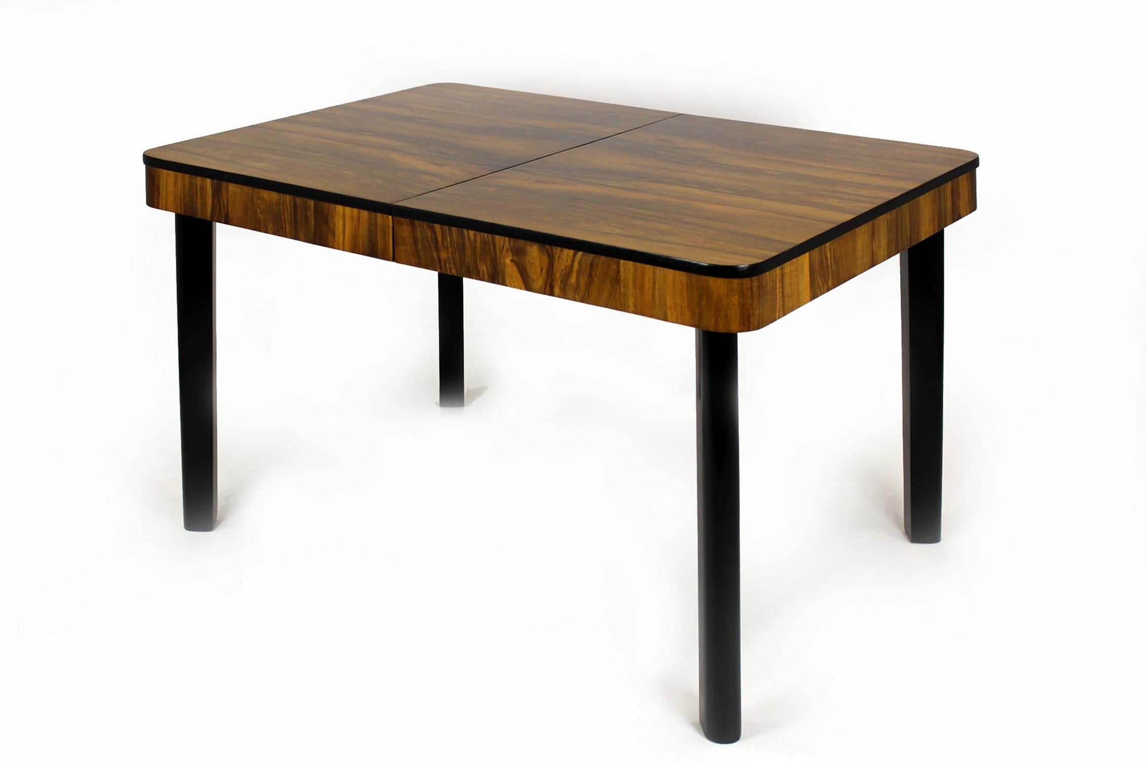 Restored Walnut Folding Dining Table by Jindřich Halabala for Drevotvar, 1940s For Sale 1