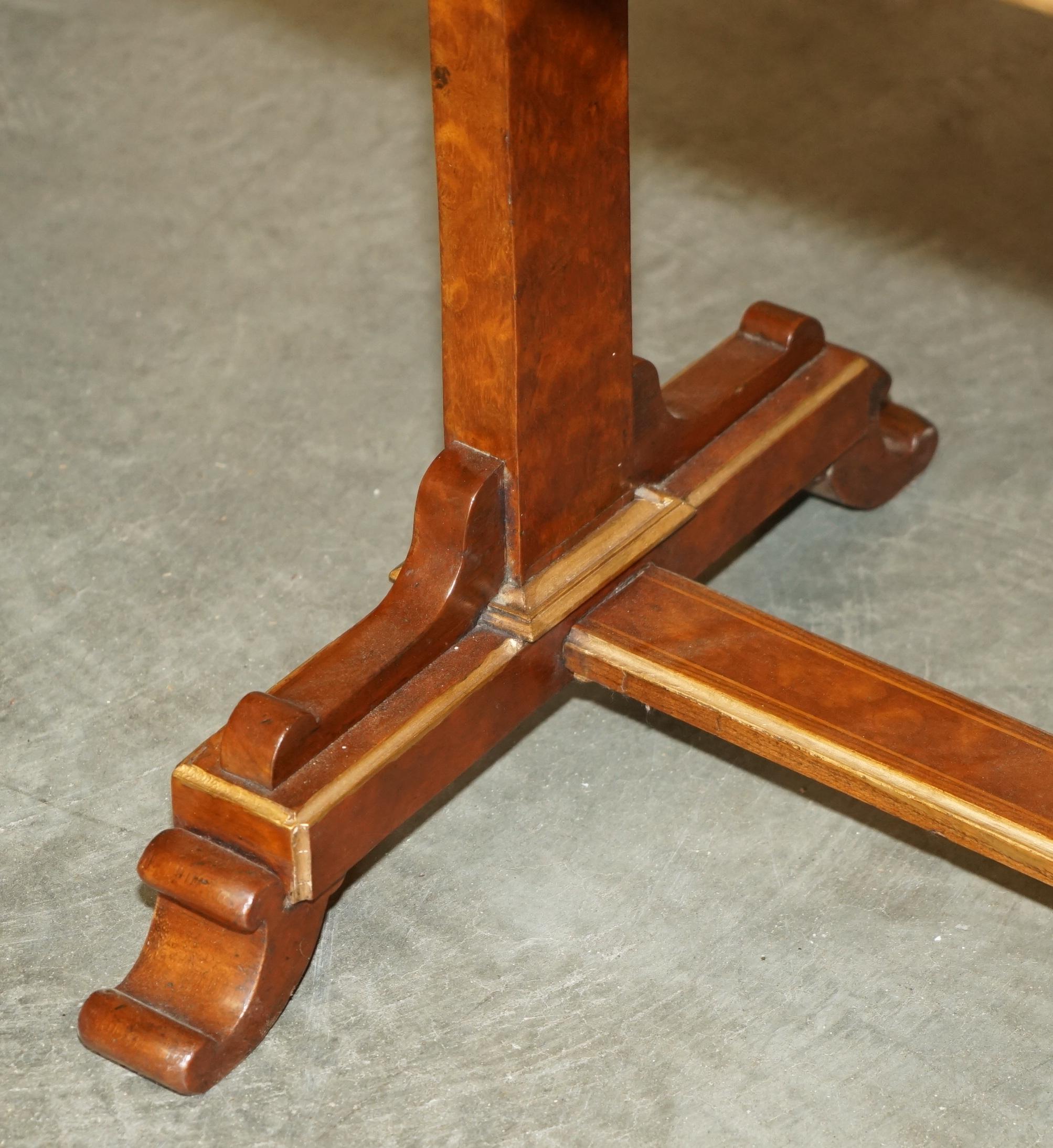 RESTORED WALNUT SATiNWOOD & HARDWOOD ANTIQUE VICTORIAN CHESSBOARD GAMES TABLE In Good Condition For Sale In West Sussex, Pulborough