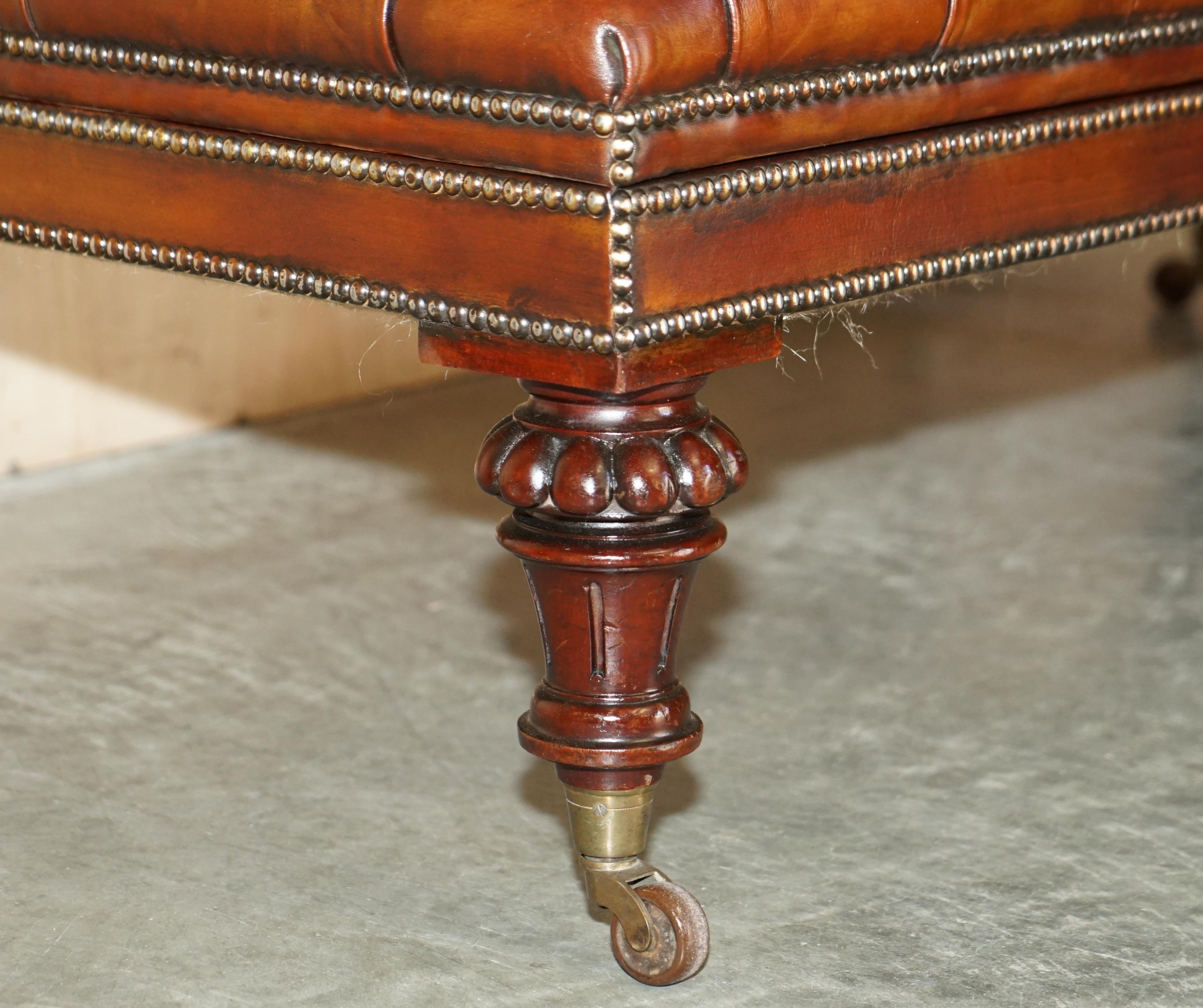 RESTORED WILLIAM IV CIRCA 1830 CHESTERFiELD BROWN LEATHER OTTOMAN FOOTSTOOL 1