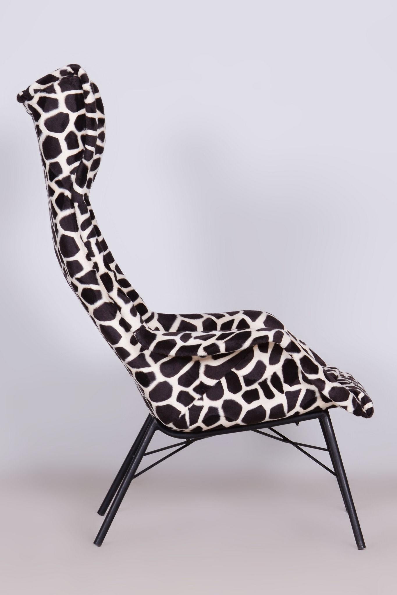Restored Wingchair, Miroslav Navratil, Imitation Giraffe Fur, Czechia, 1950s For Sale 1