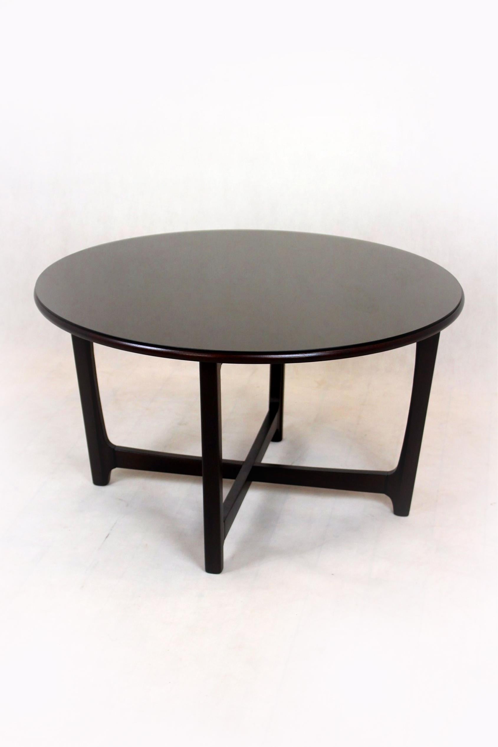 Restored Wooden Round Coffee Table, Czechoslovakia, 1970s For Sale 1