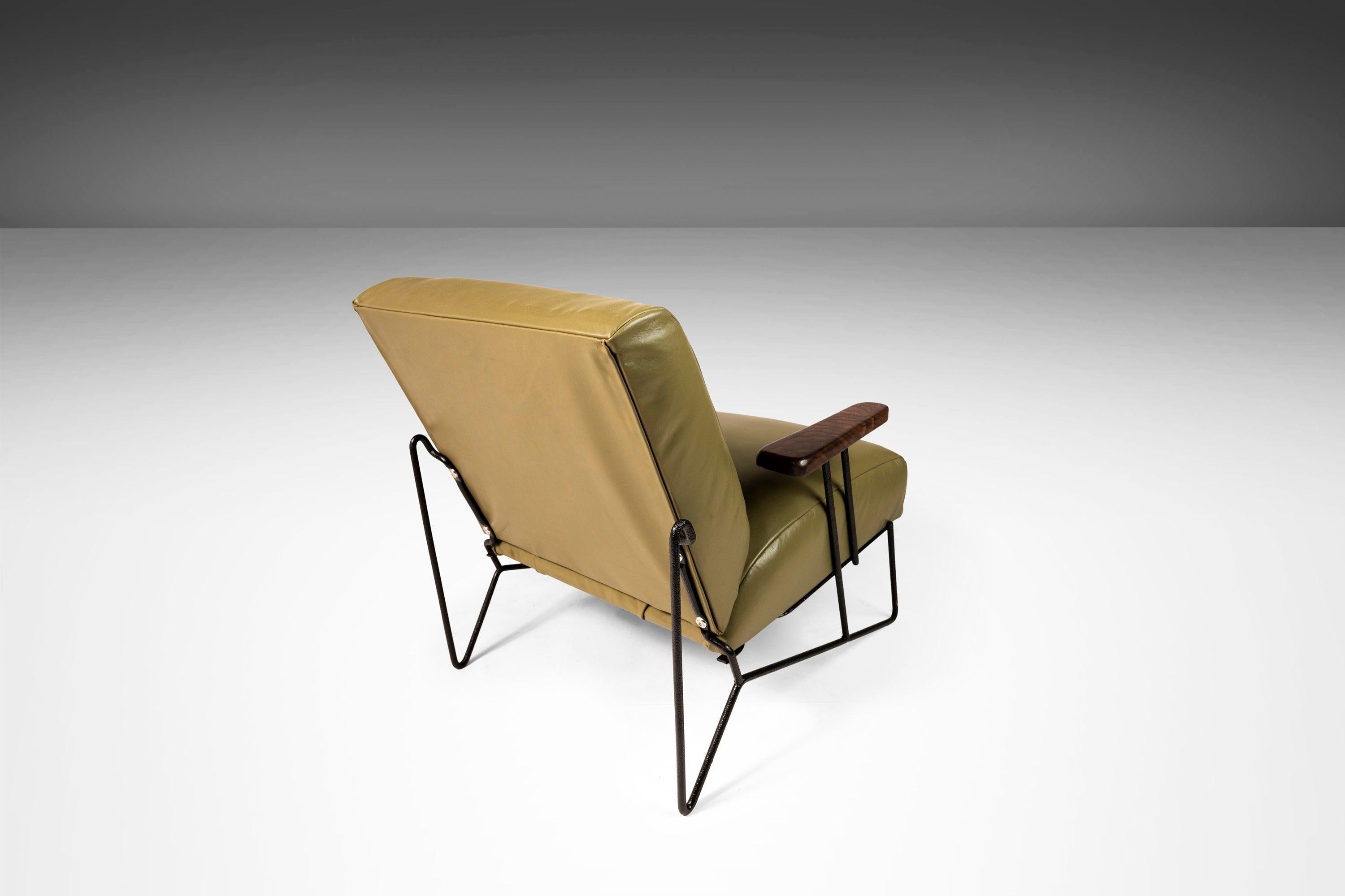 Américain Chaise et pouf en fer forgé restaurés par Dan Johnson pour Pacific Iron, États-Unis en vente