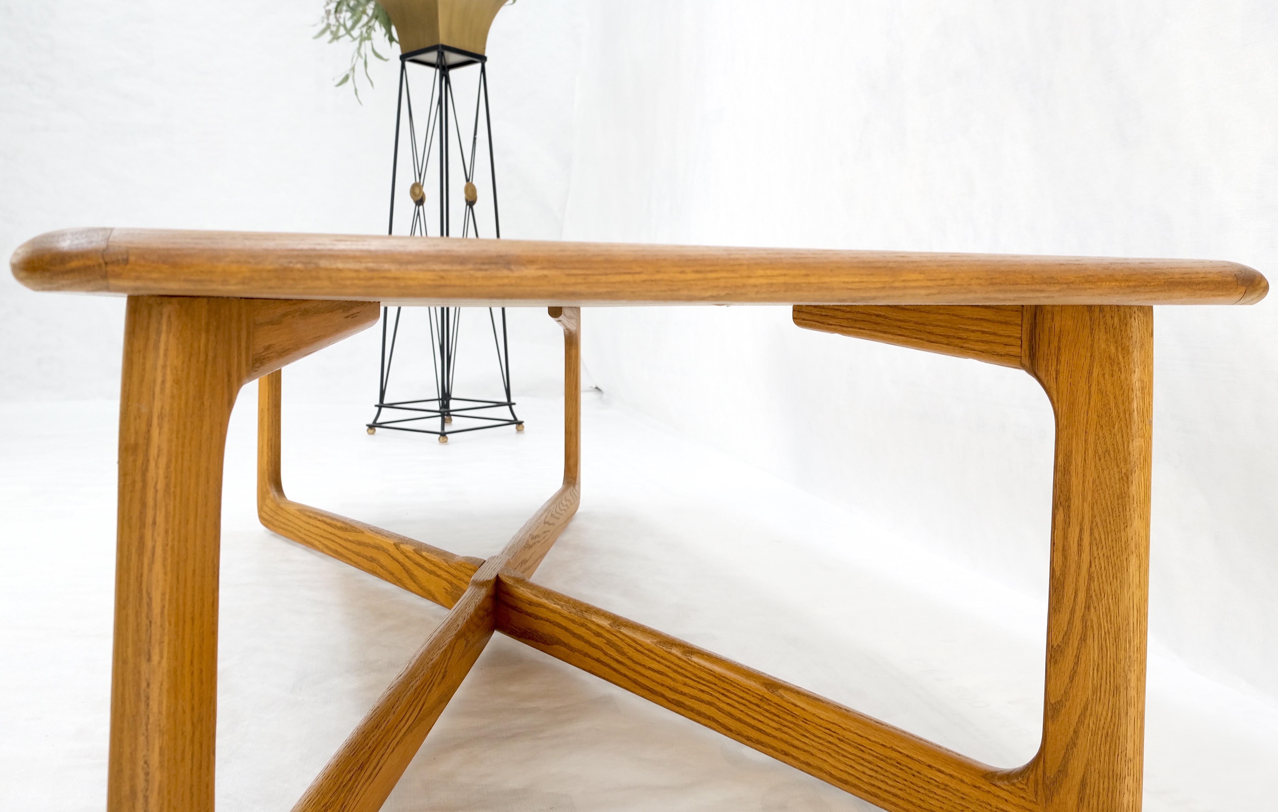 Restored x Base Rectangle Chestnut Coffee Table by Lane Mid-Century Modern Mint! For Sale 6