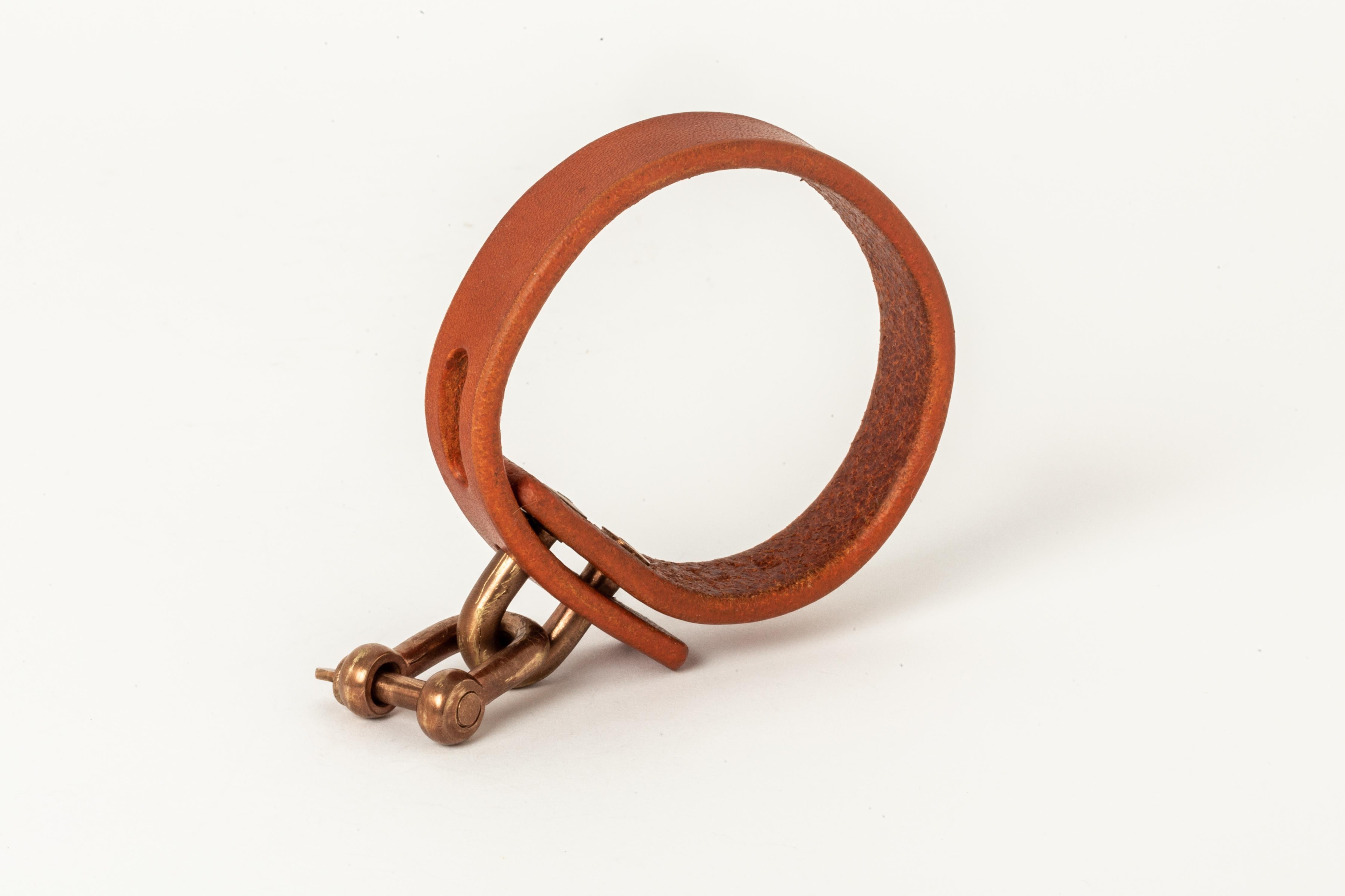 Restraint Charm Bracelet (15mm, ALE+AM) For Sale 1
