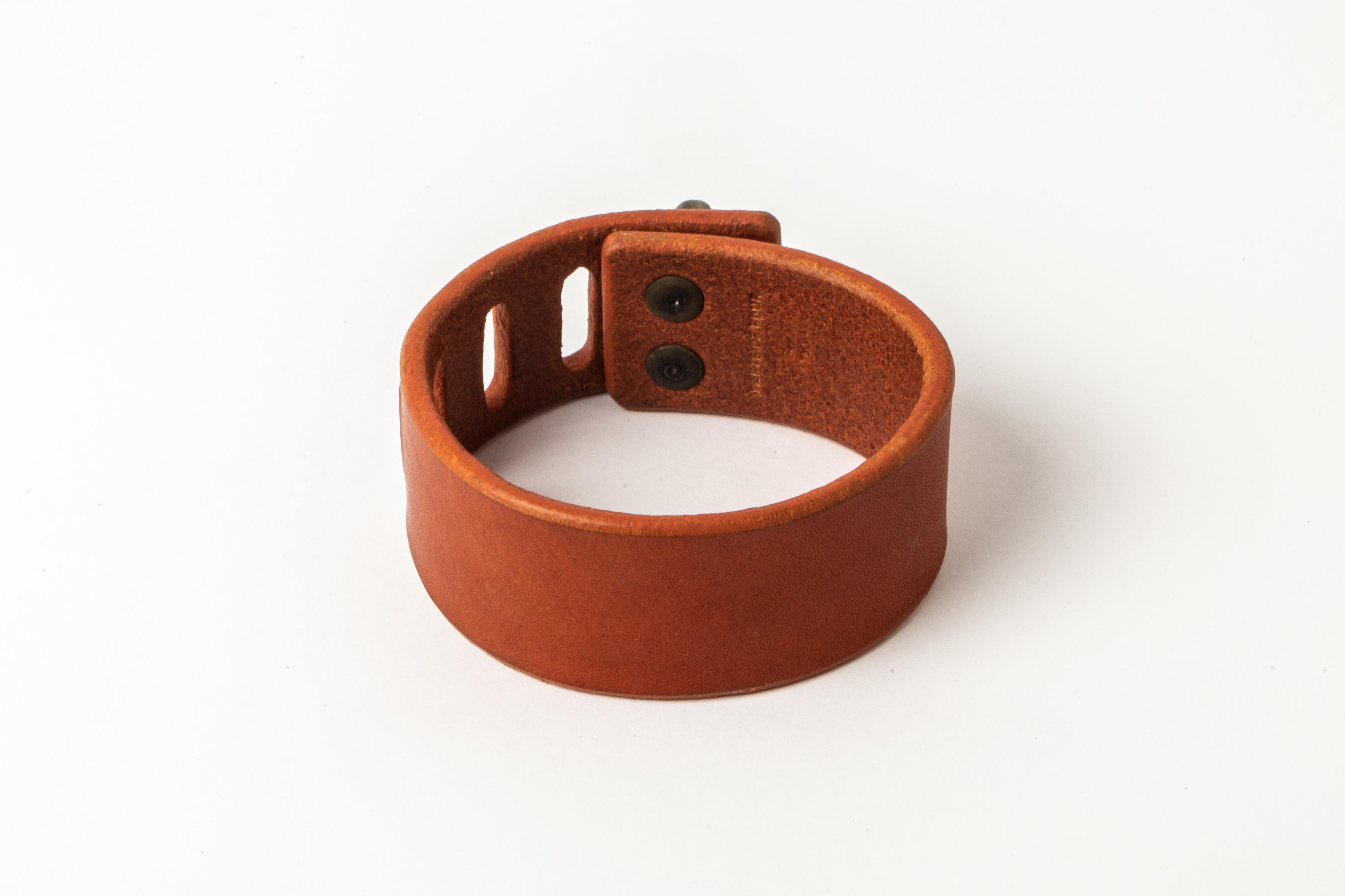 Restraint Charm Bracelet (30mm, ALE+DZ) In New Condition For Sale In Paris, FR
