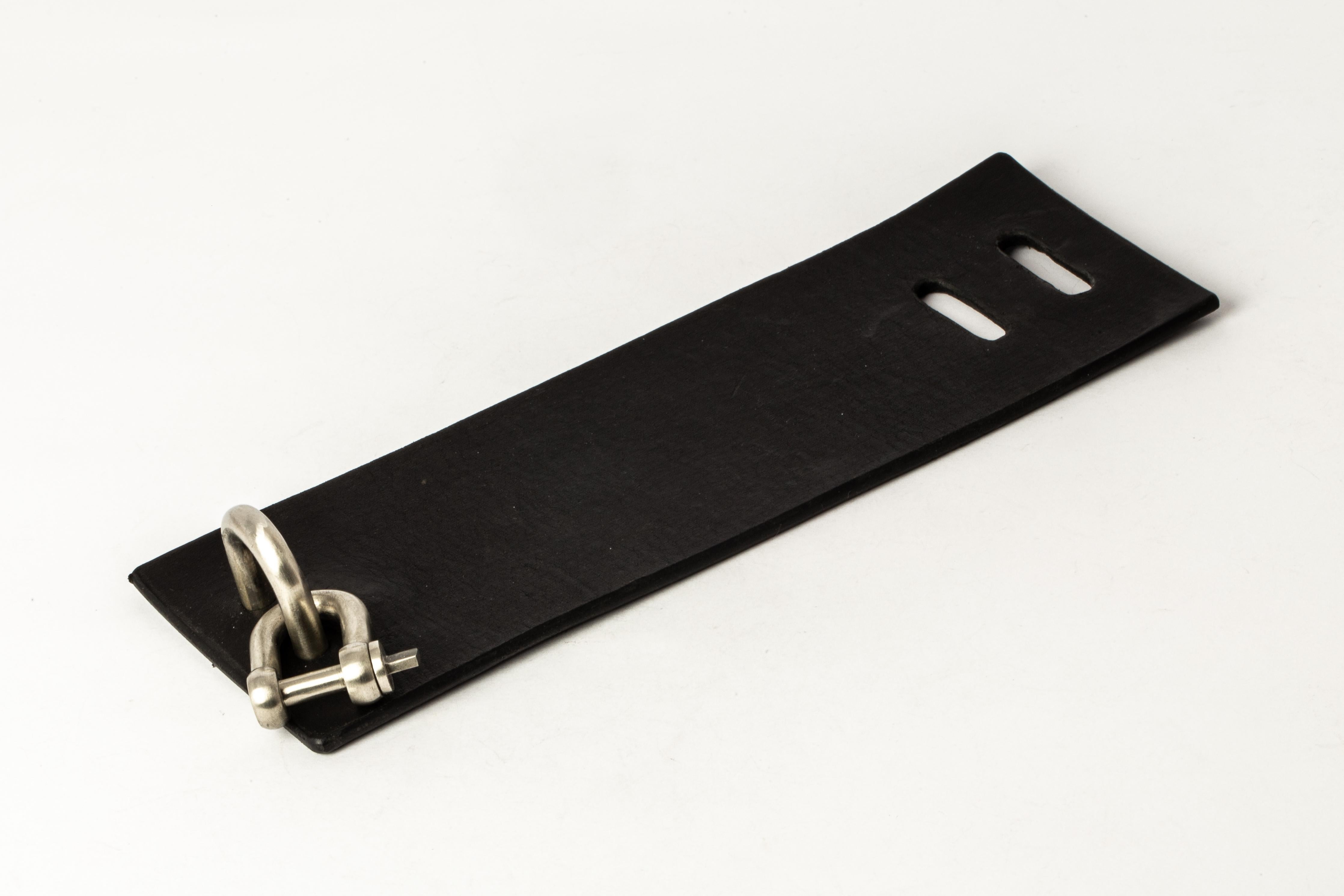 Restraint Charm Bracelet (70mm, BLK+MZ) For Sale 3