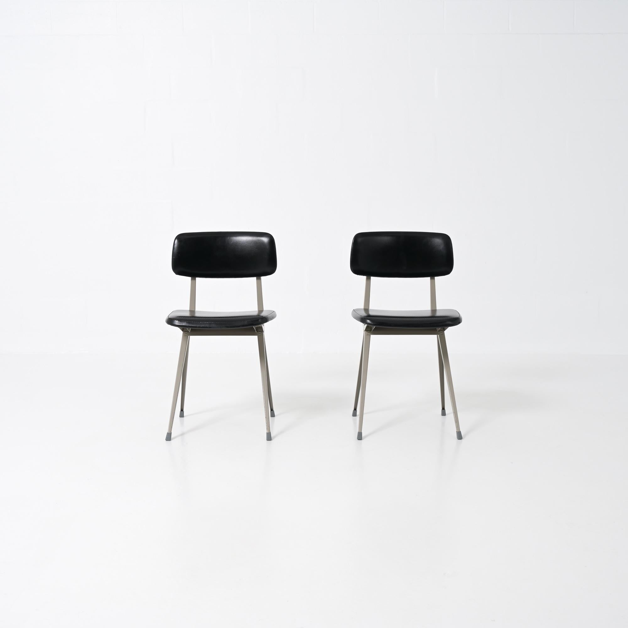 Mid-Century Modern Result Chair by Friso Kramer and Wim Rietveld for Ahrend de Cirkel, 1958 For Sale