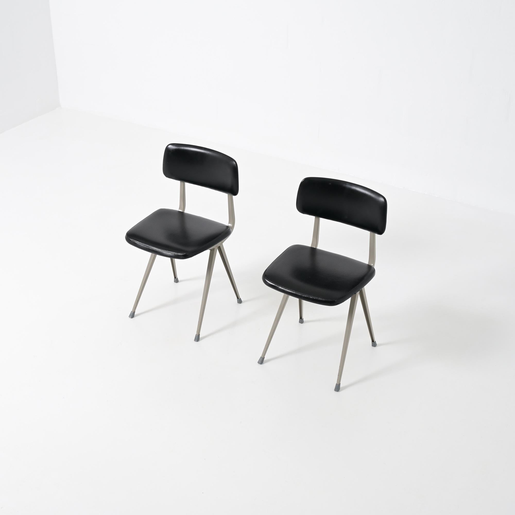 Dutch Result Chair by Friso Kramer and Wim Rietveld for Ahrend de Cirkel, 1958 For Sale